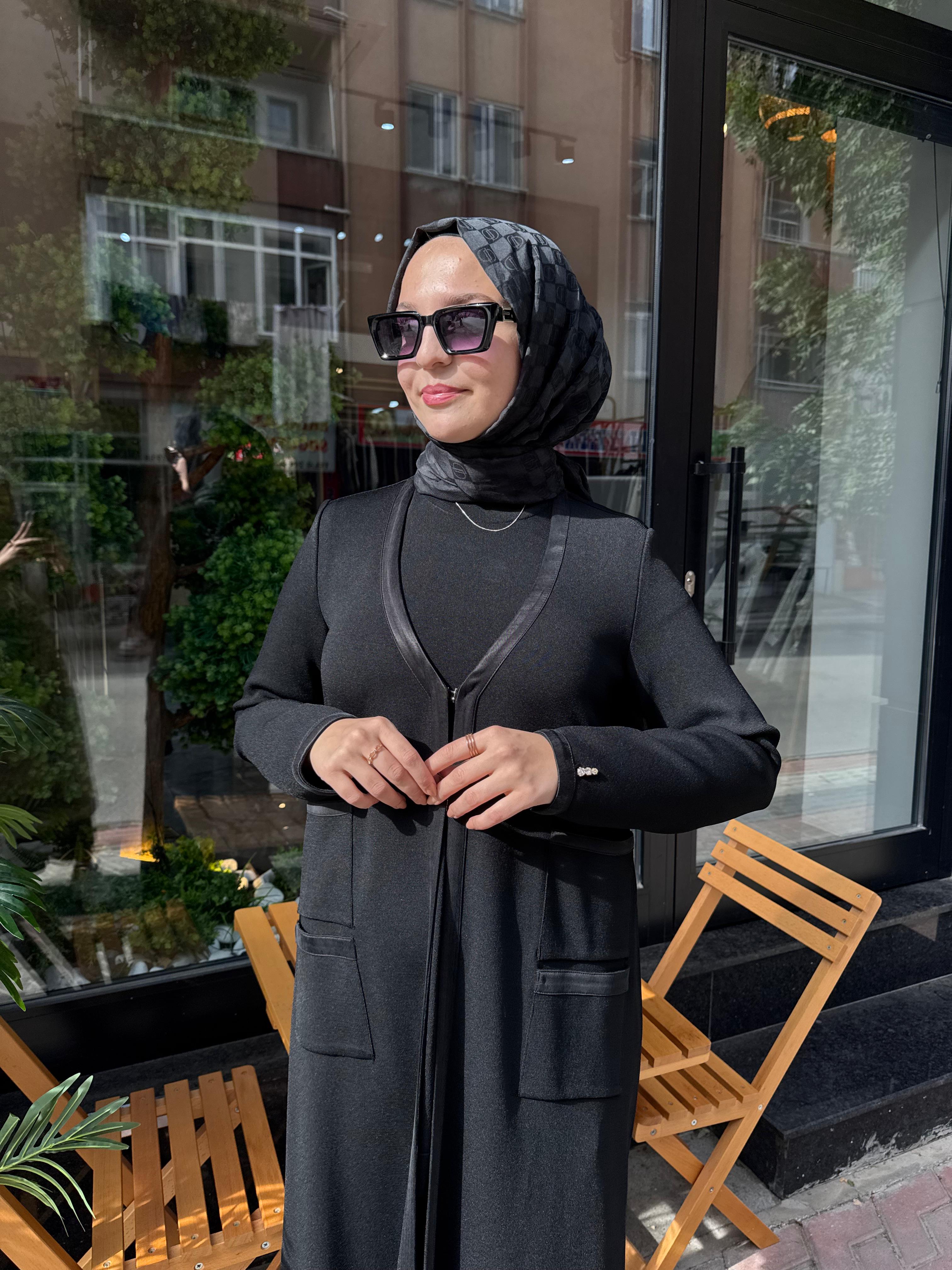 MİSS DALİDA Çelik Örme Hırka