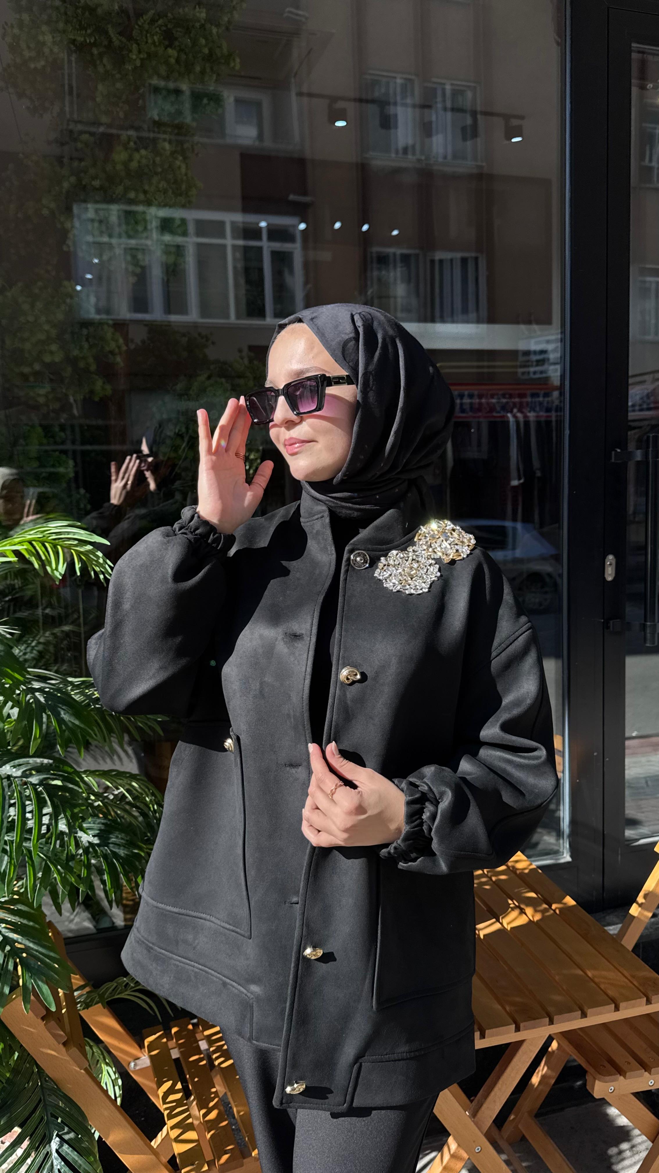 MİSSEMRAMİS TAŞ DETAYLI BOMBER CEKET