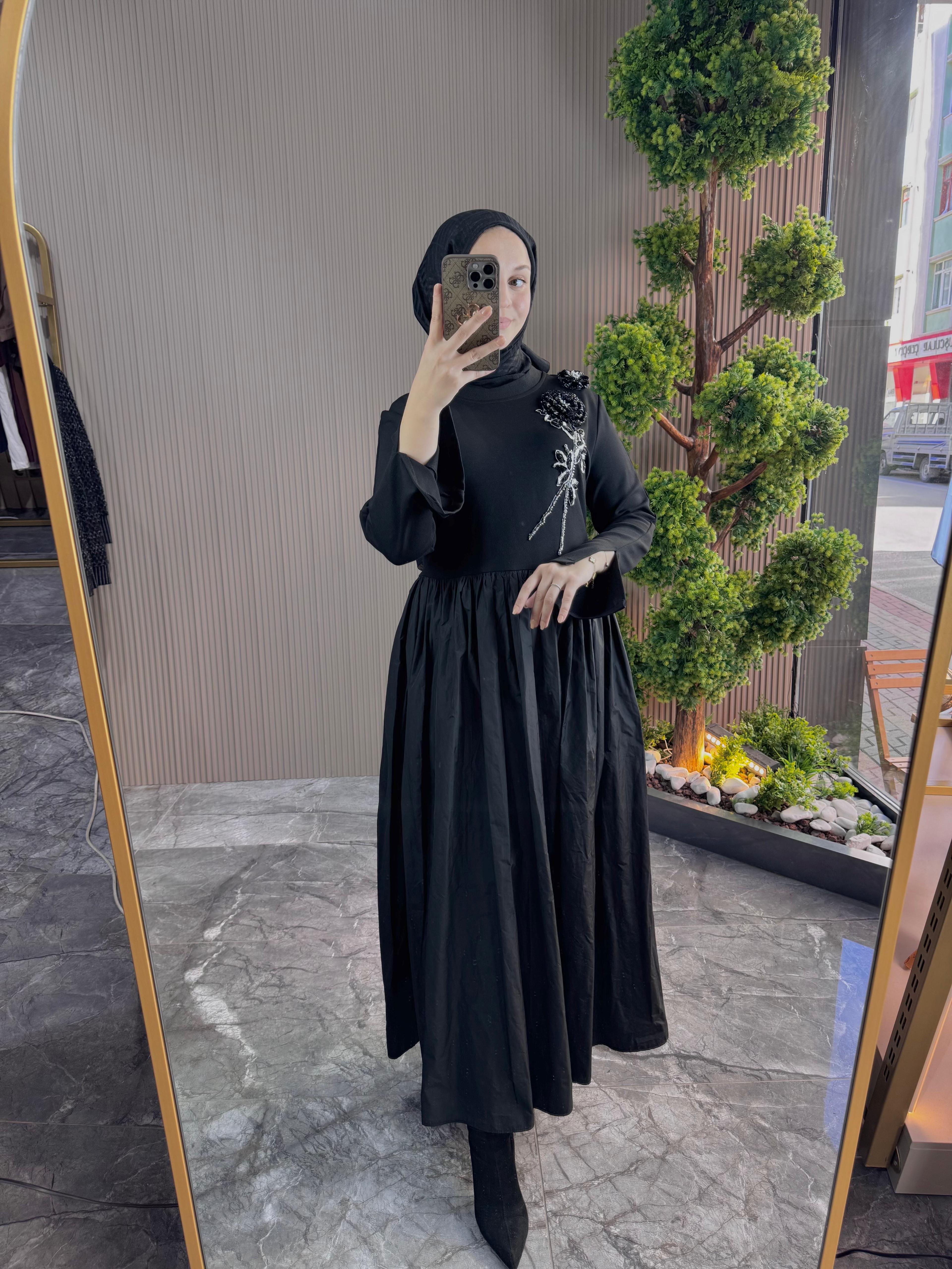 MİSSEMRAMİS İşleme Detaylı Elbise