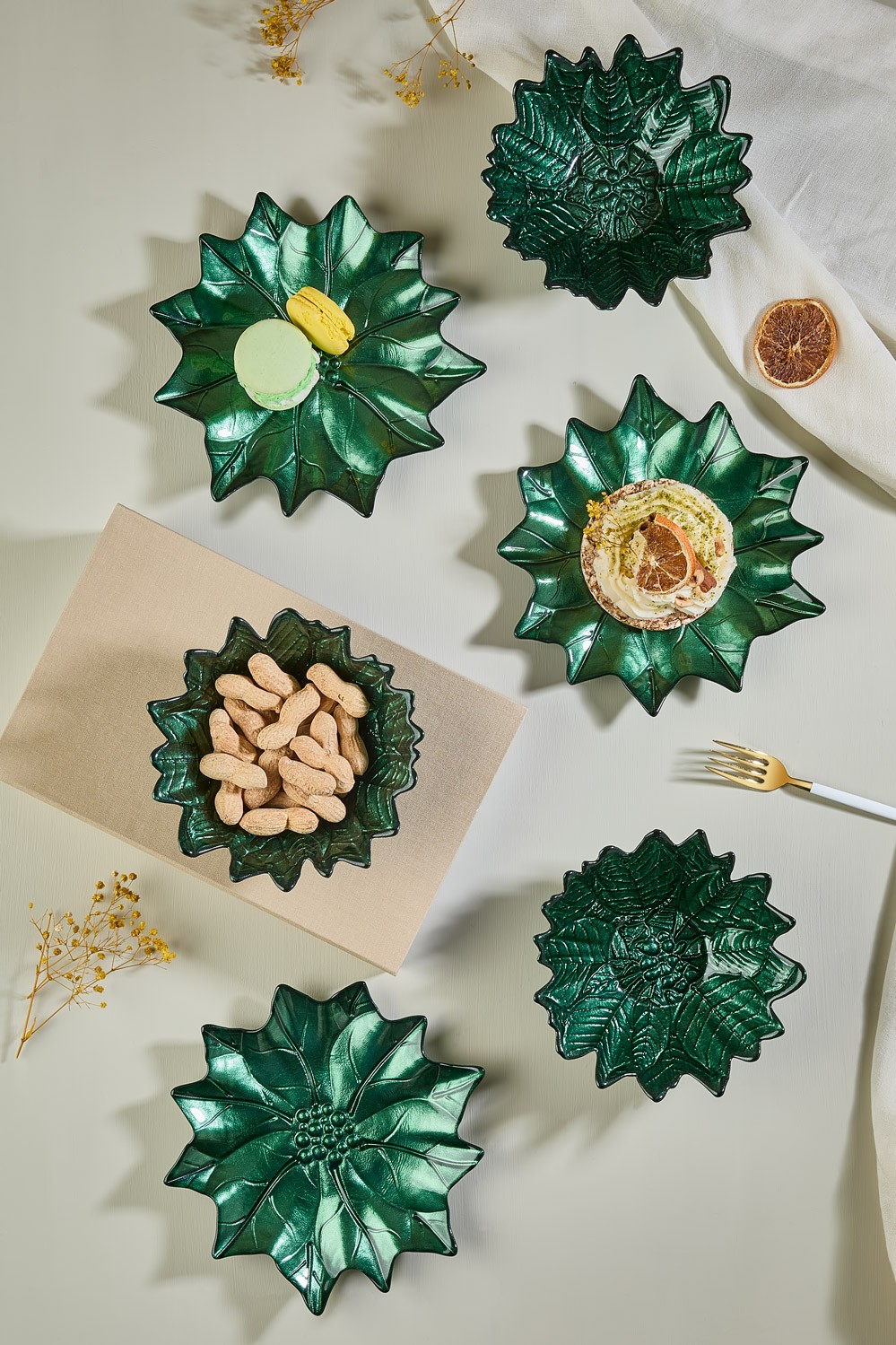 Yeşil Poinsettia Cam Tabak & Kase Seti - 3 Adet Tabak - 3 Adet Kase