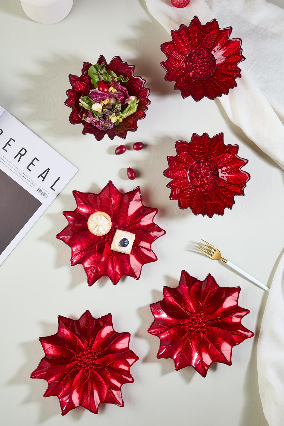 Kırmızı Poinsettia Cam Tabak & Kase Seti - 3 Adet Tabak - 3 Adet Kase