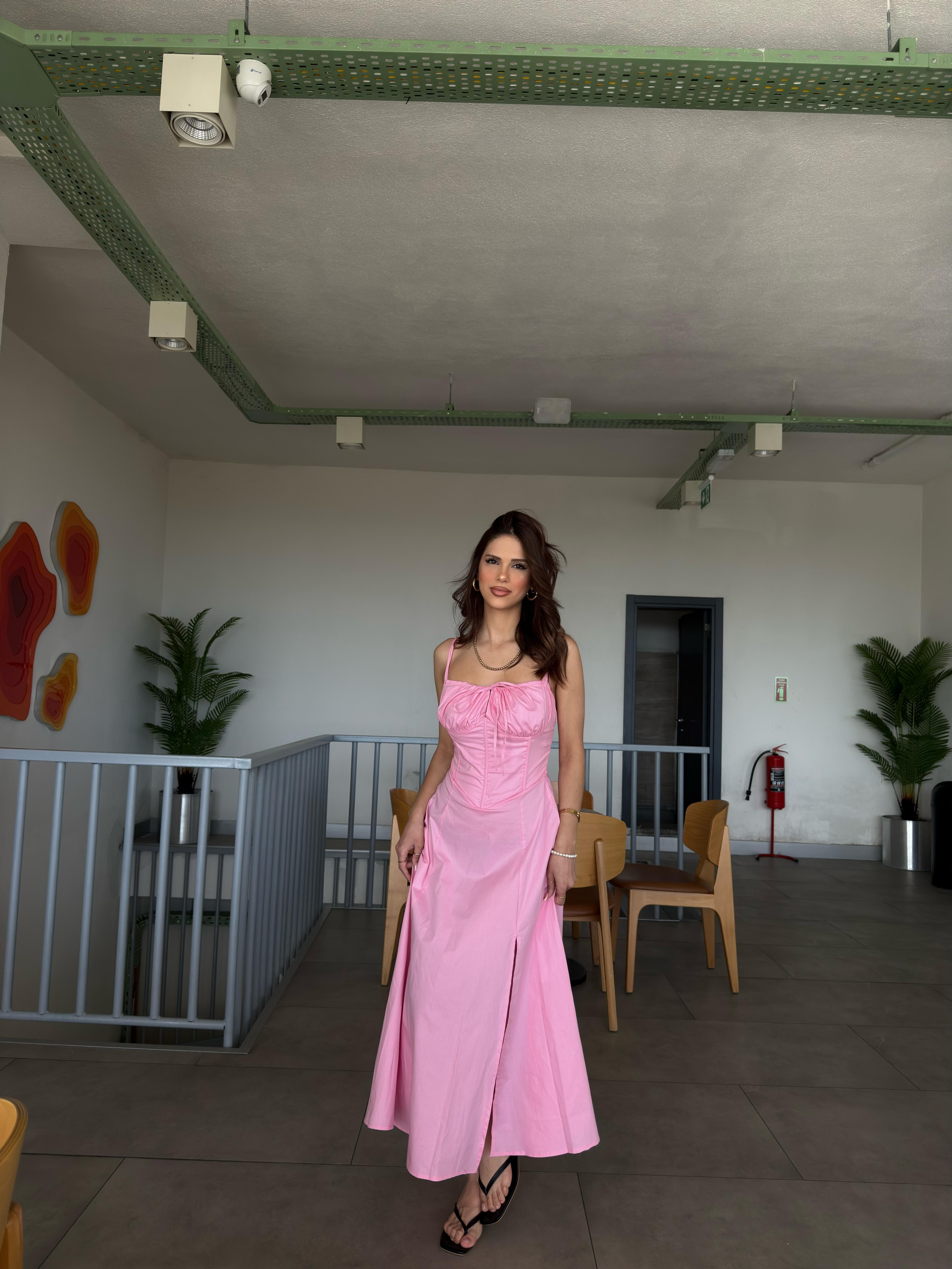 Göğüs Büzgülü Elbise 