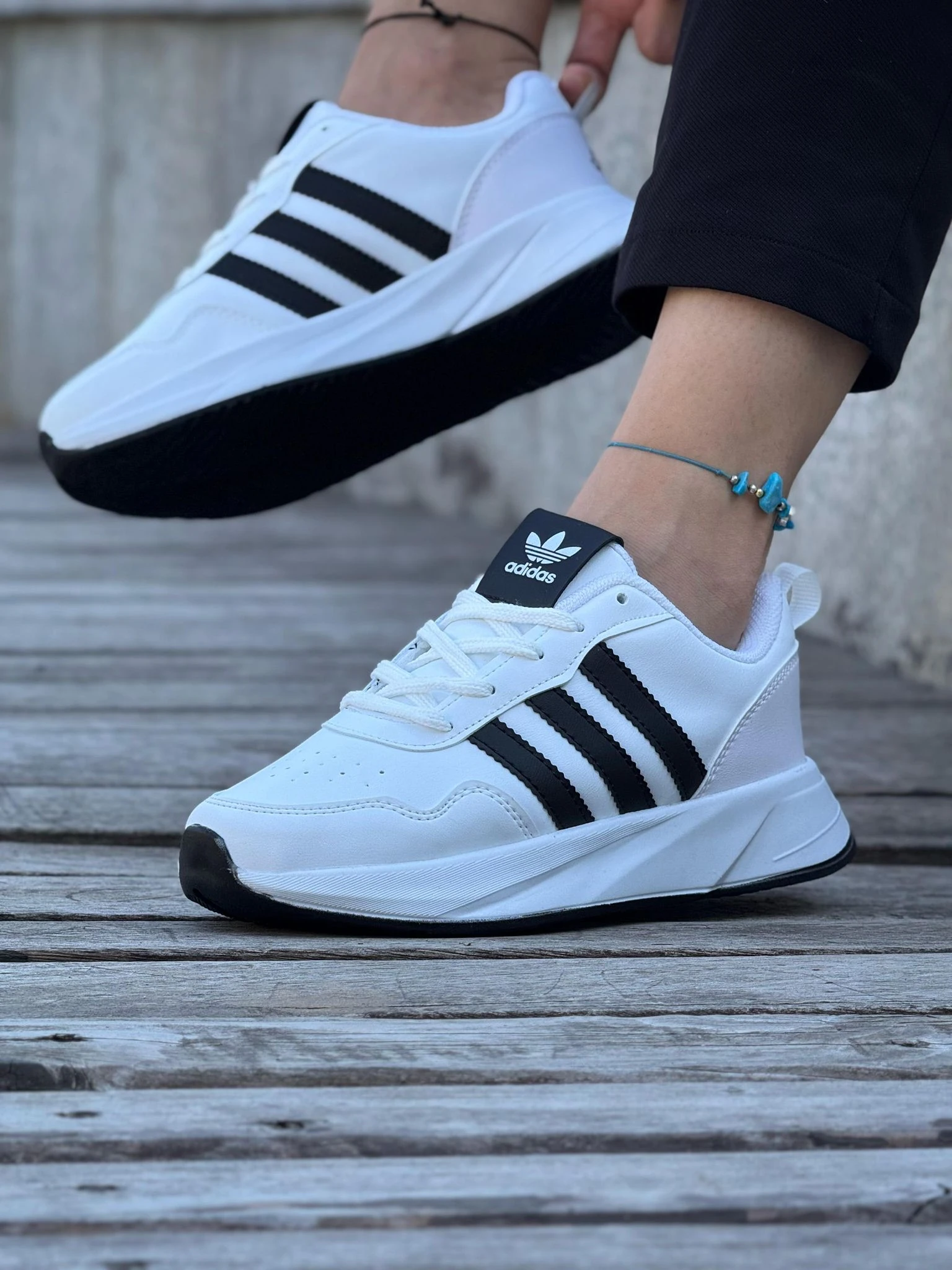 ADİDAS 018 KOD - BEYAZ SİYAH