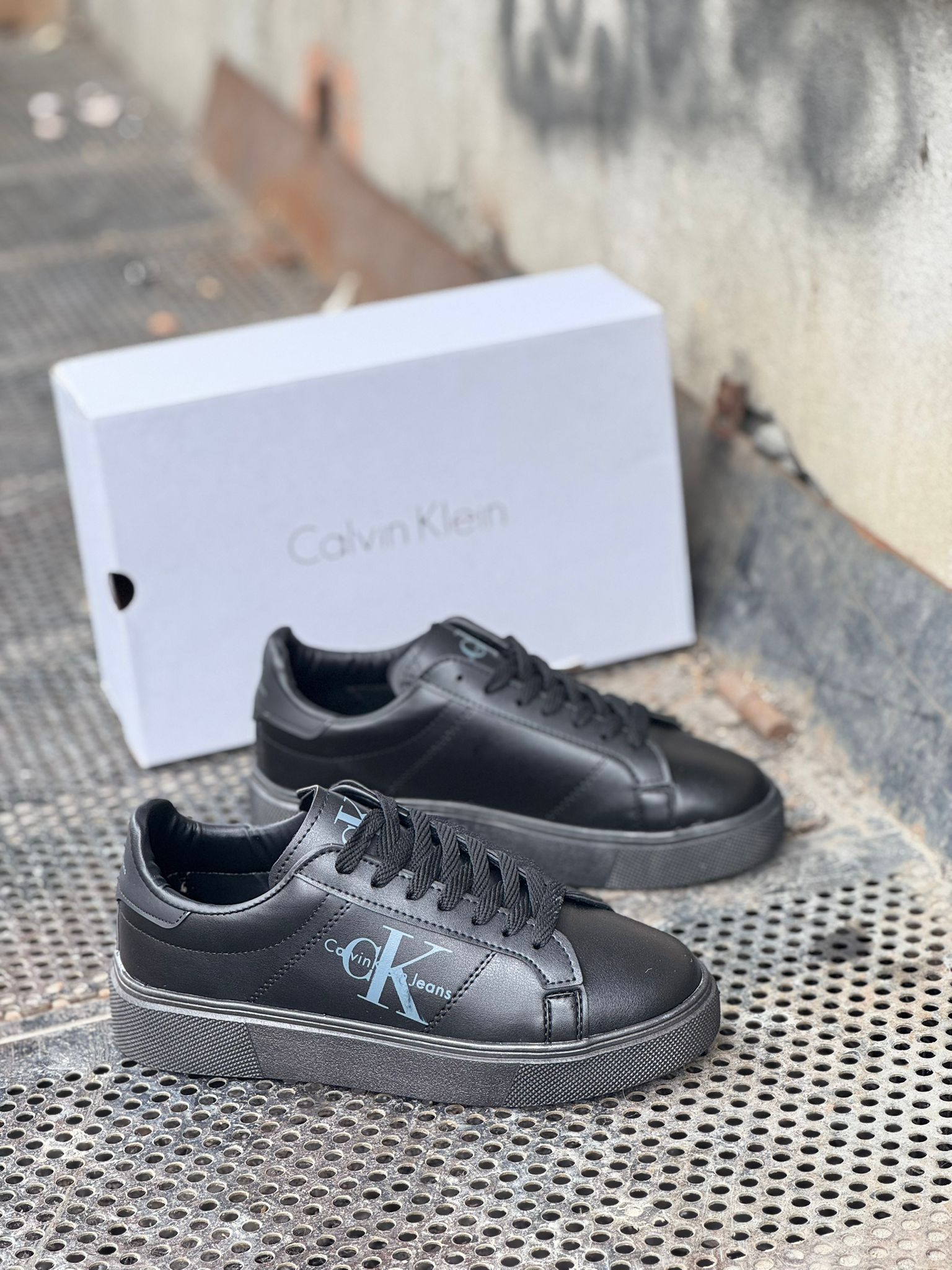 CALVİN KLEİN 03 MODEL - SİYAH SİYAH