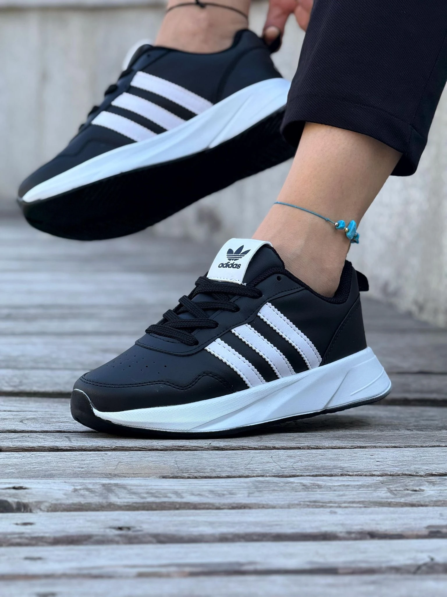 ADİDAS 018 KOD - SİYAH BEYAZ