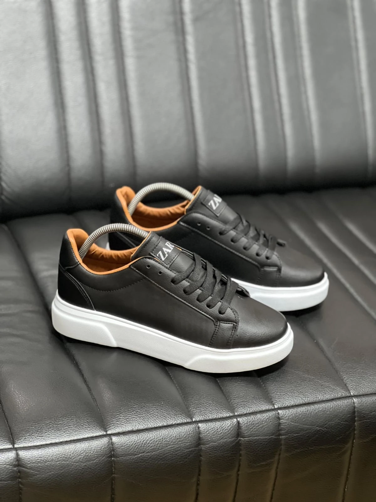 ZARA 03 KOD  - SİYAH BEYAZ