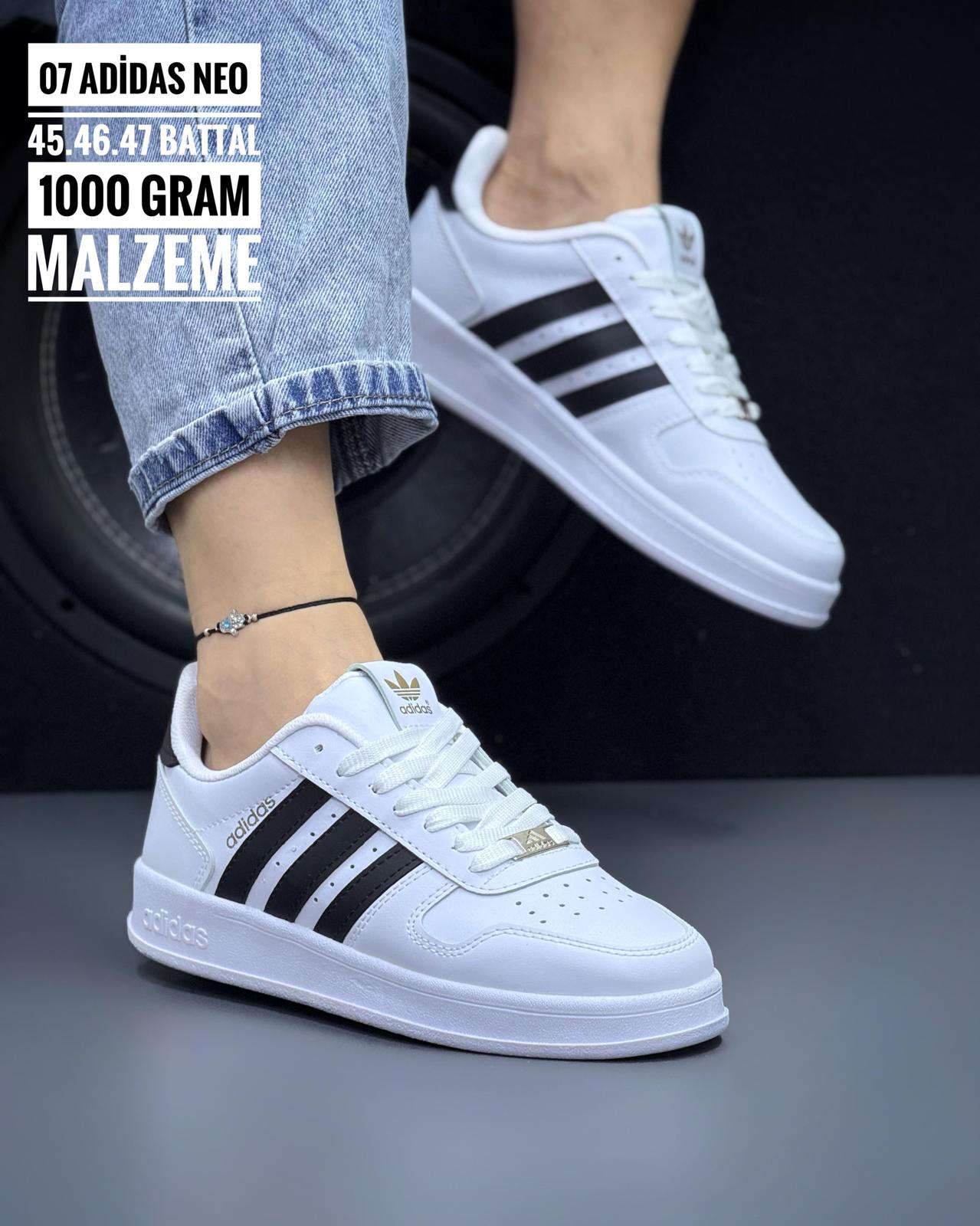 ADİDAS (45/46/47) - BEYAZ SİYAH