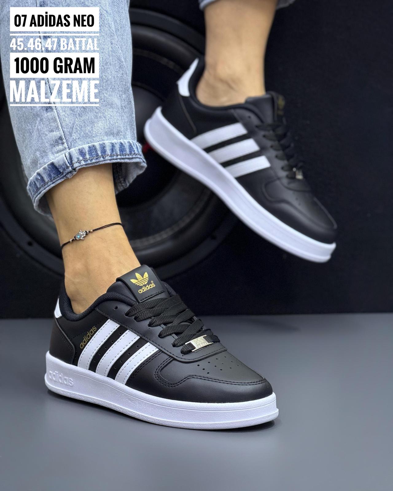 ADİDAS (45/46/47) - SİYAH BEYAZ