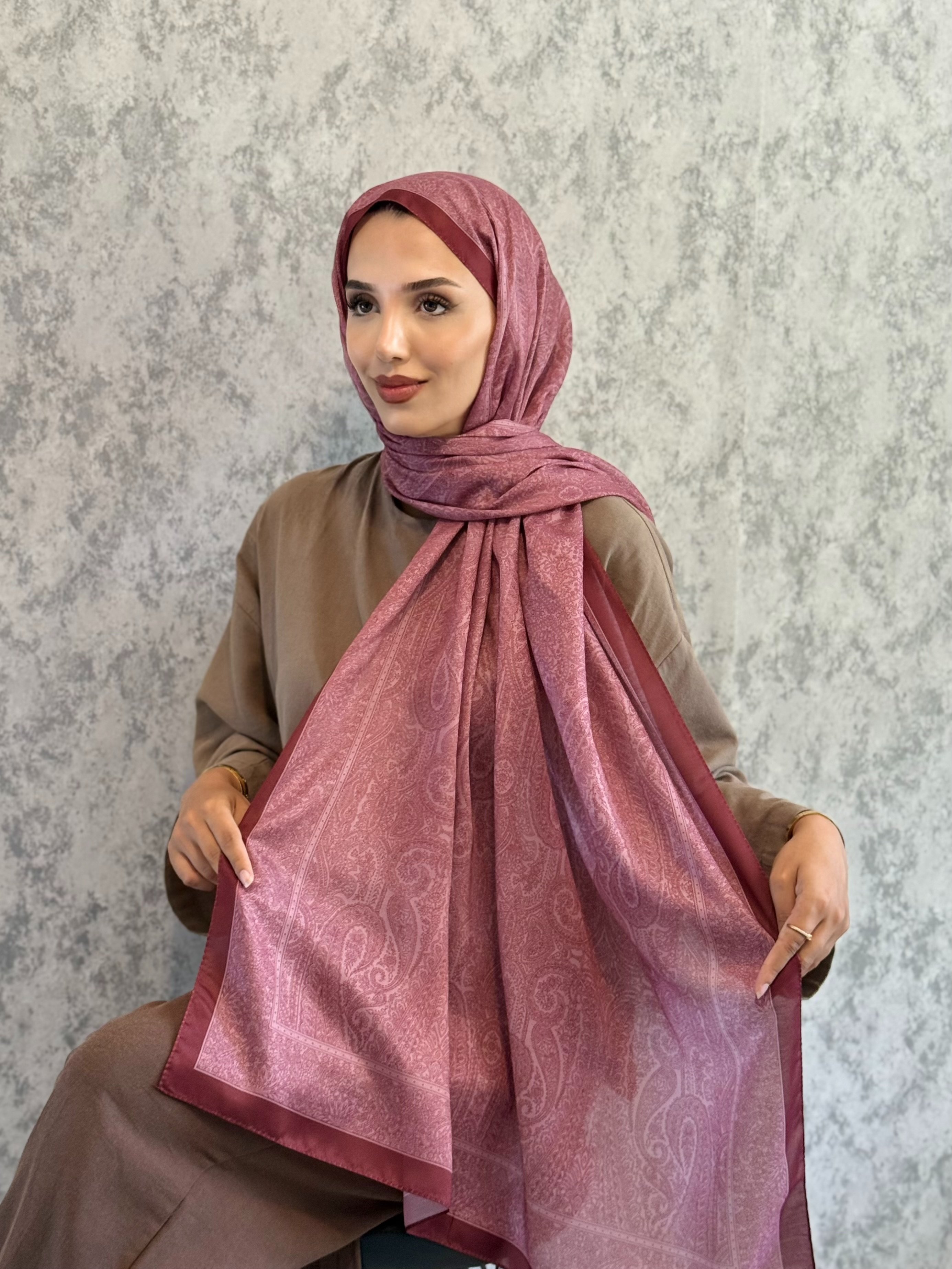 GÜL KURUSU