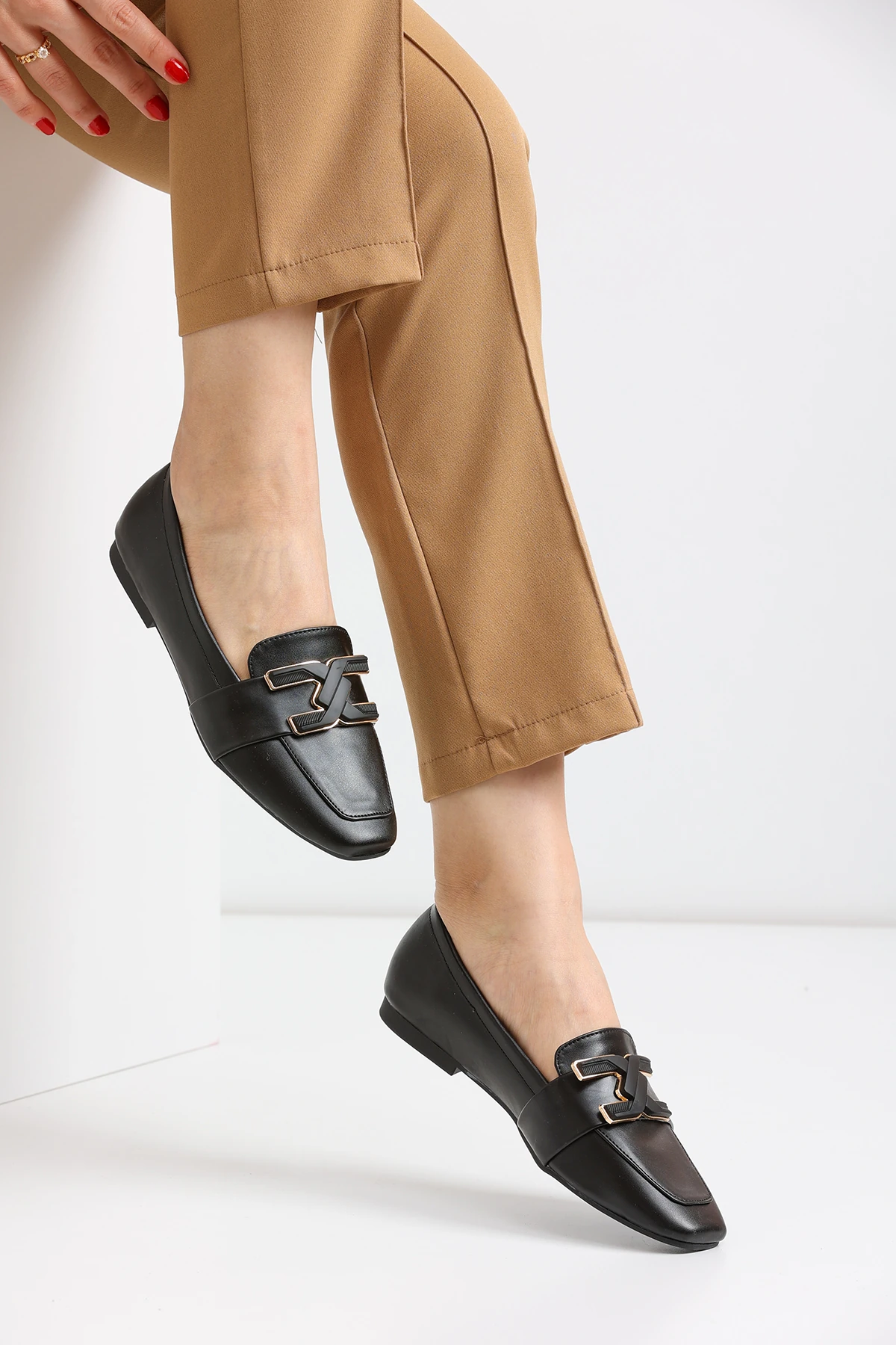 Kadın Loafer 15A - Siyah Cilt