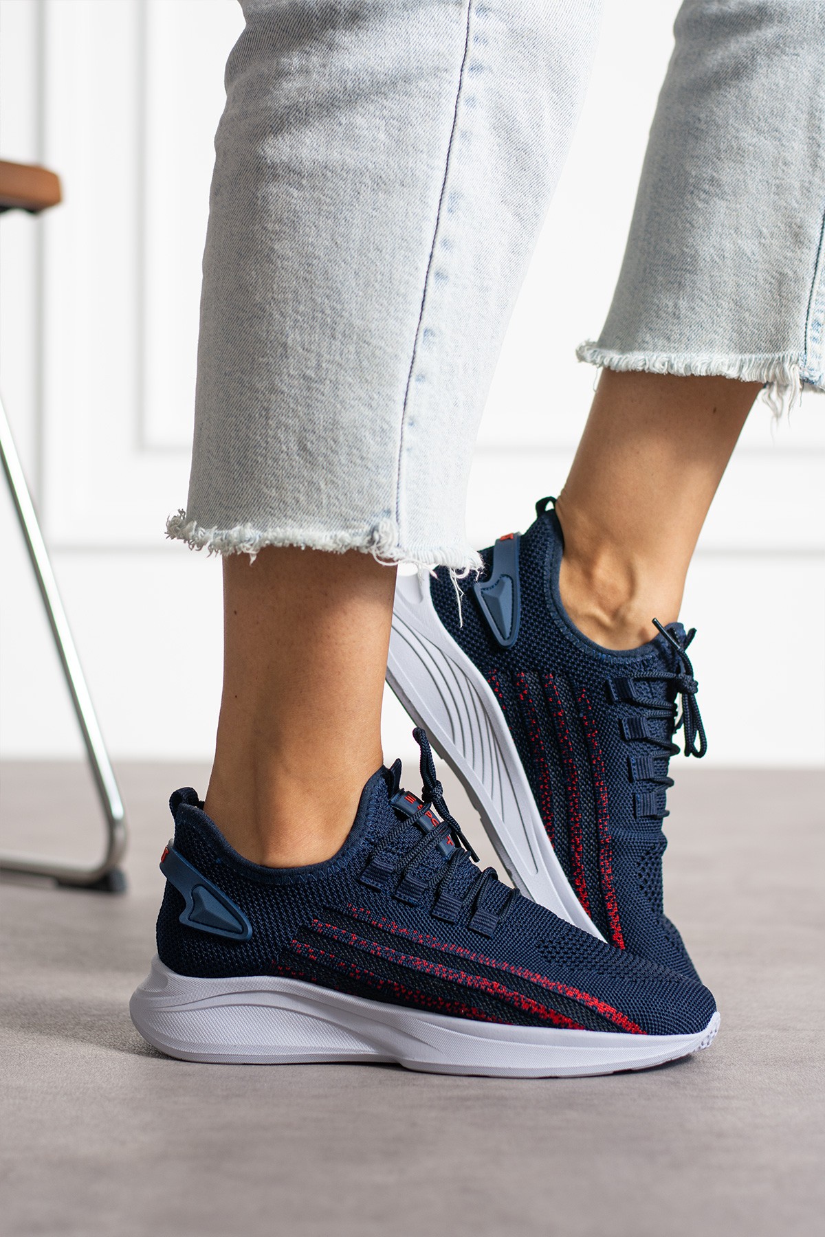 Unisex Yıkanabilir Rahat Hava Alabilen Kokusuz Triko Spor Ayakkabı Sneaker 015 - Lacivert Kırmızı