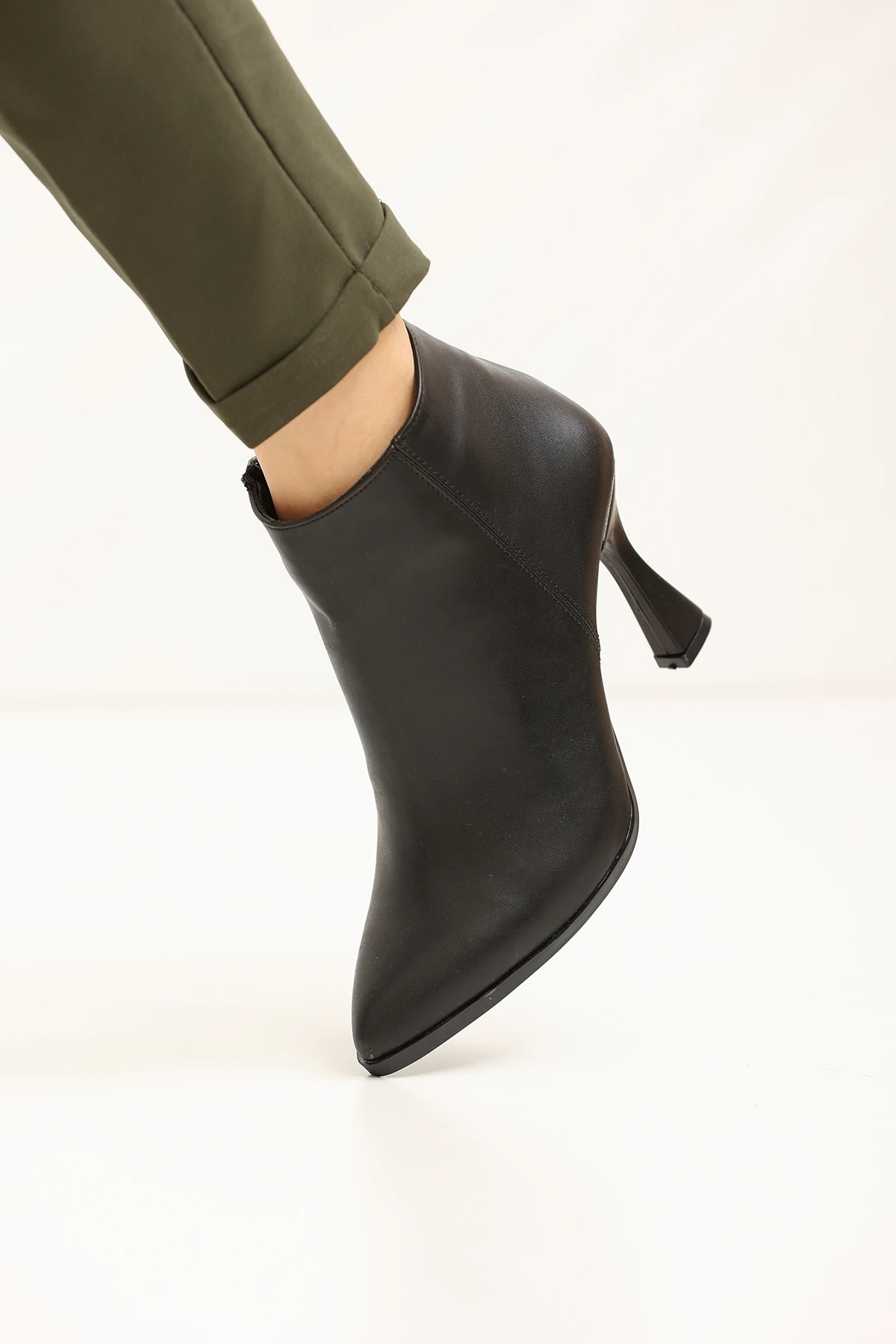 Kadın Topuklu Bot 2592