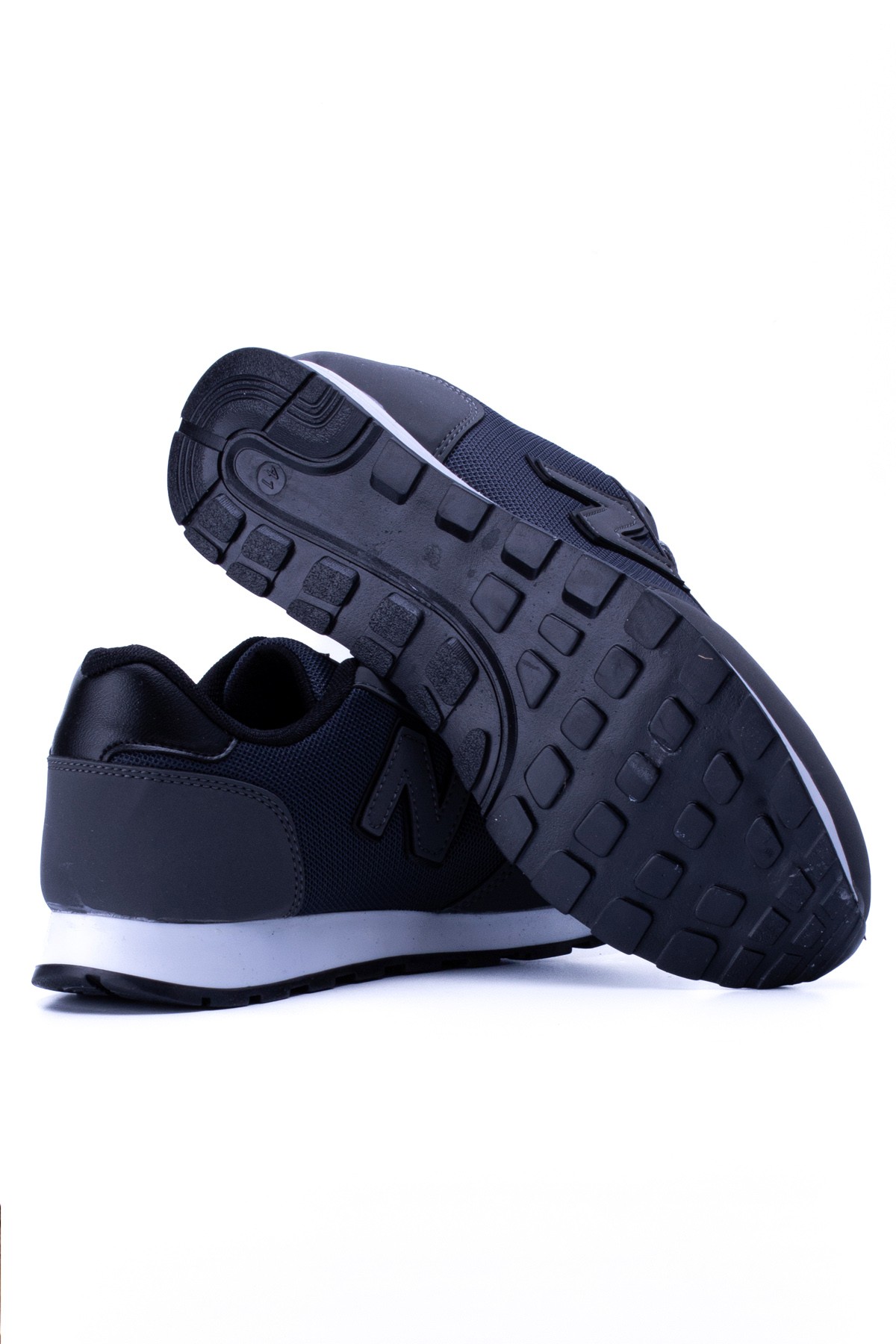 Unisex Sneaker 1801A
