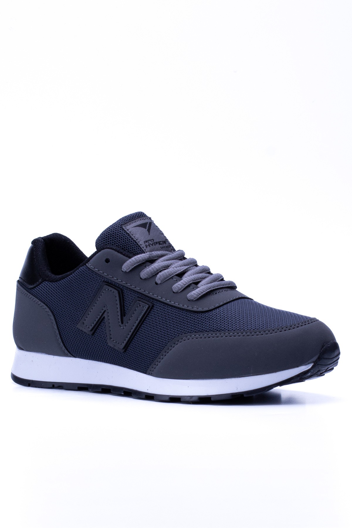 Unisex Sneaker 1801A