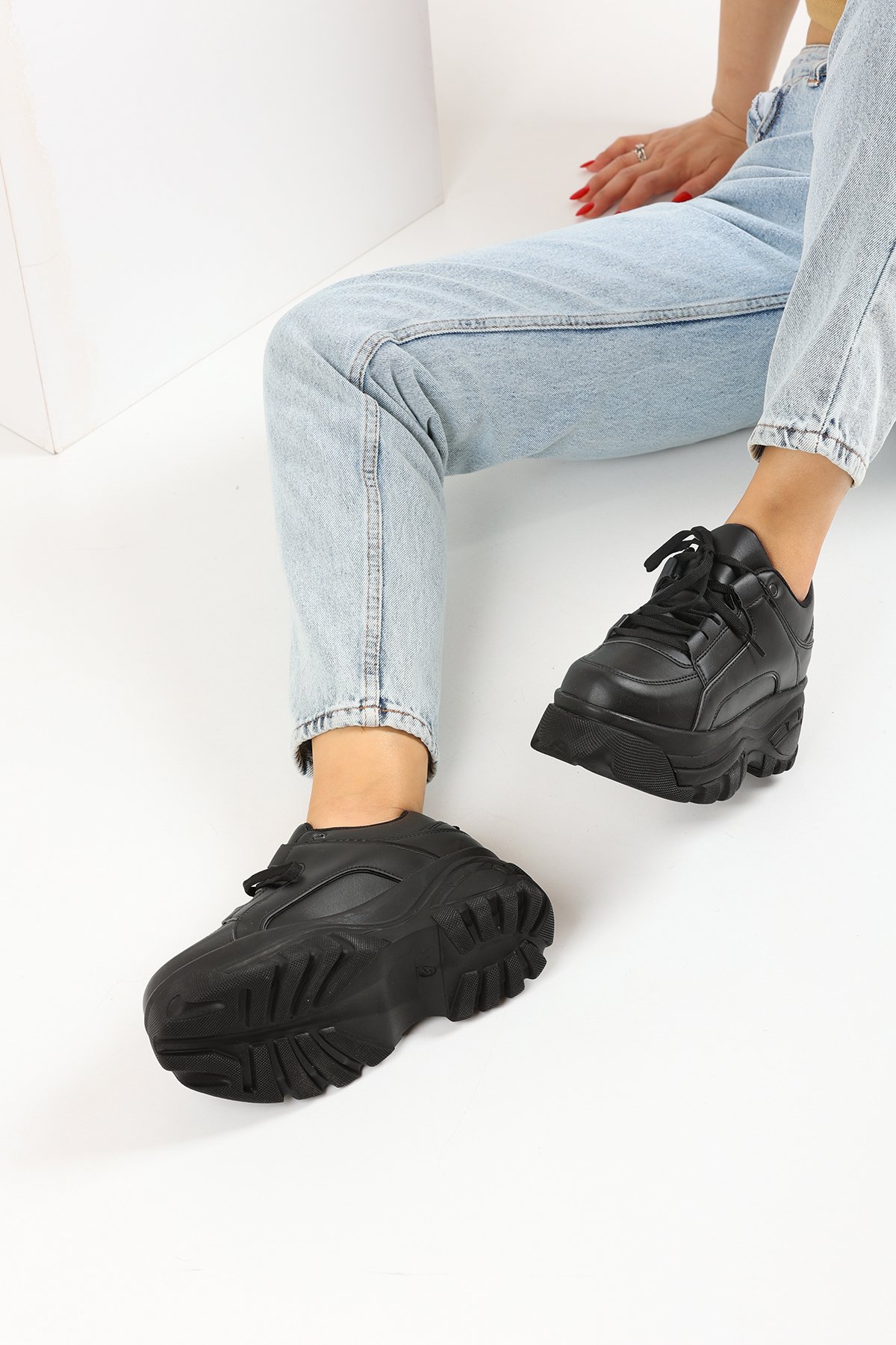 Kadın Sneaker 2650