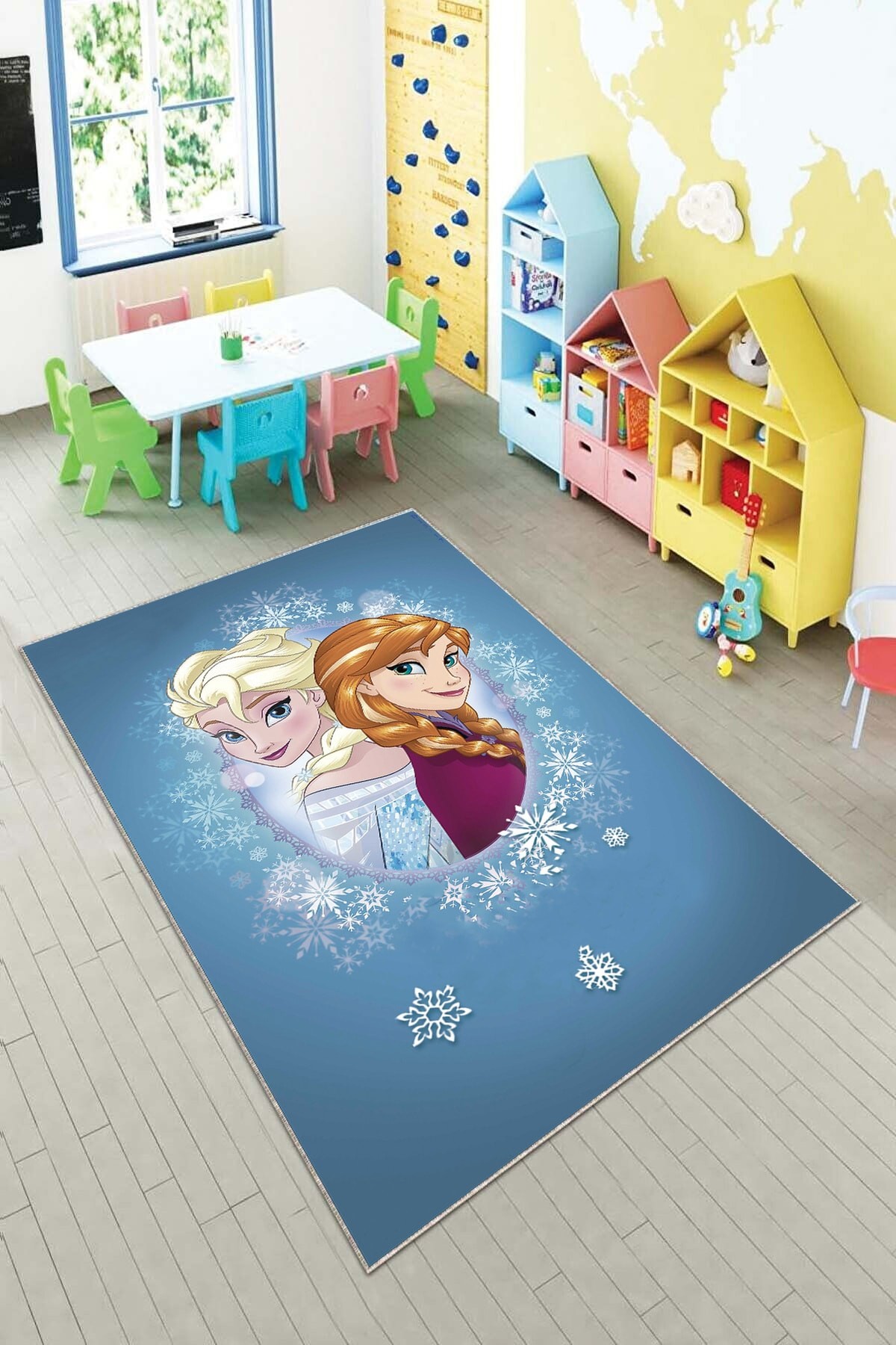 Prenses Desenli Dijital Baskılı Yıkanabilir Kaymaz Taban Modern Çocuk Odası Halısı
