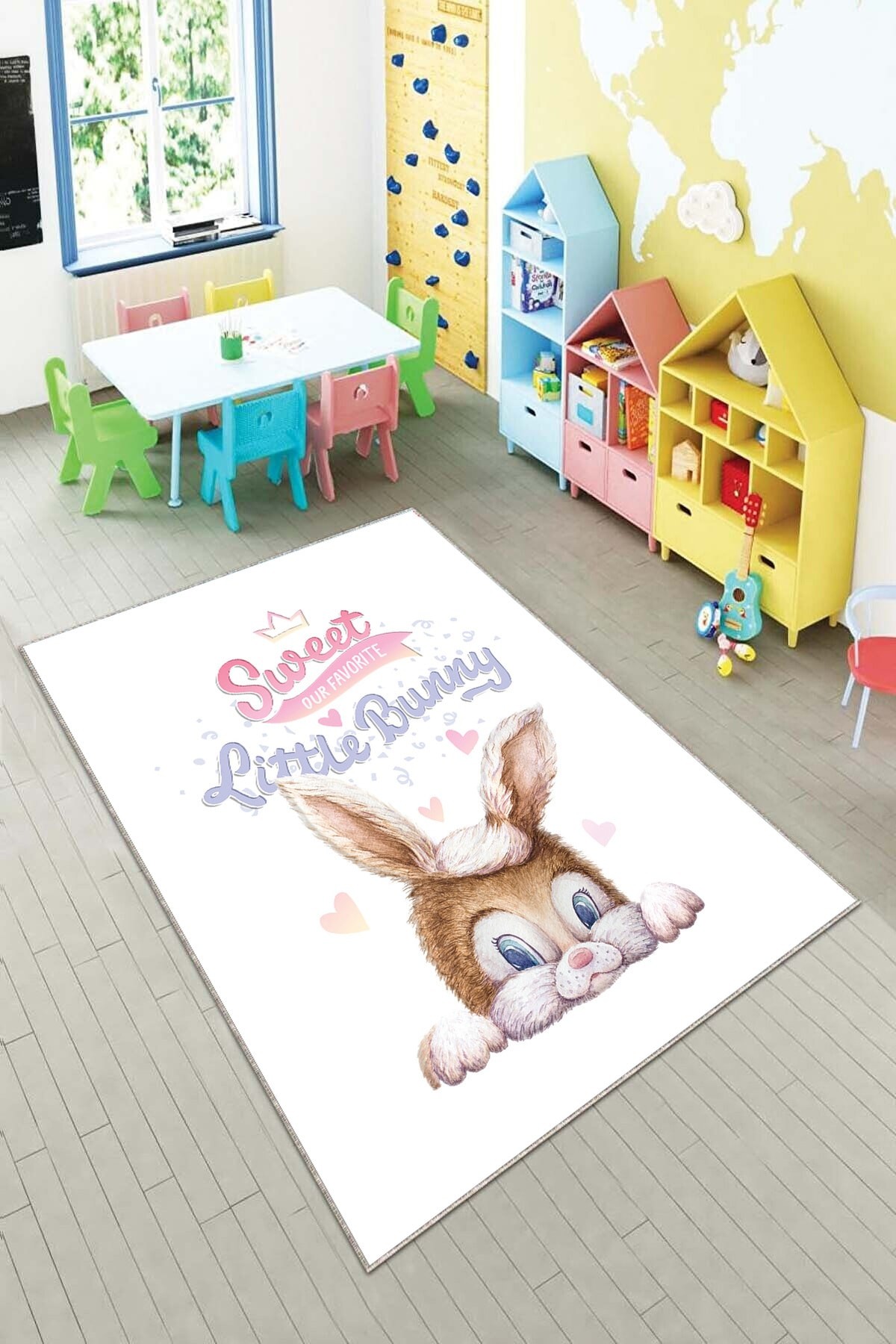 Sevimli Tavşan Desenli Dijital Baskılı Yıkanabilir Kaymaz Taban Çocuk Odası Halısı