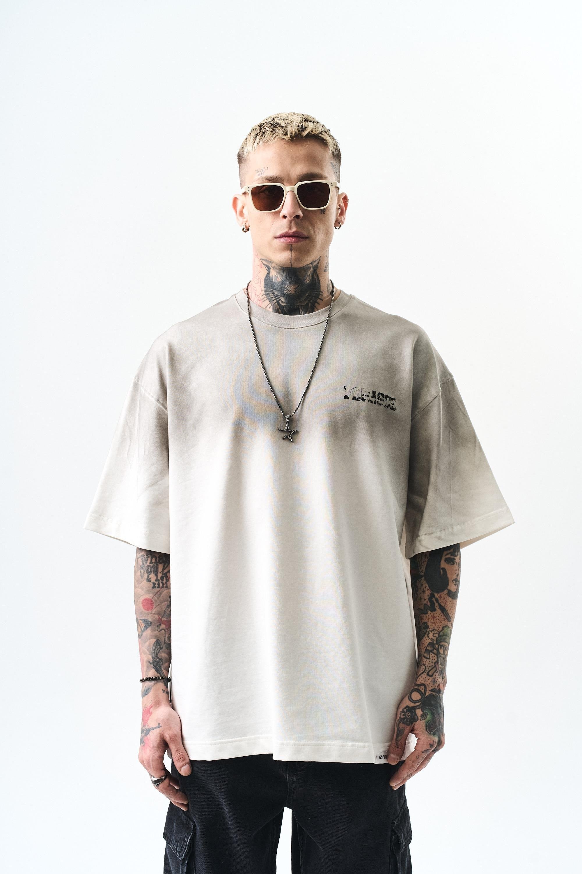 Erkek Pegasus Baskılı Oversize T-Shirt - Beyaz