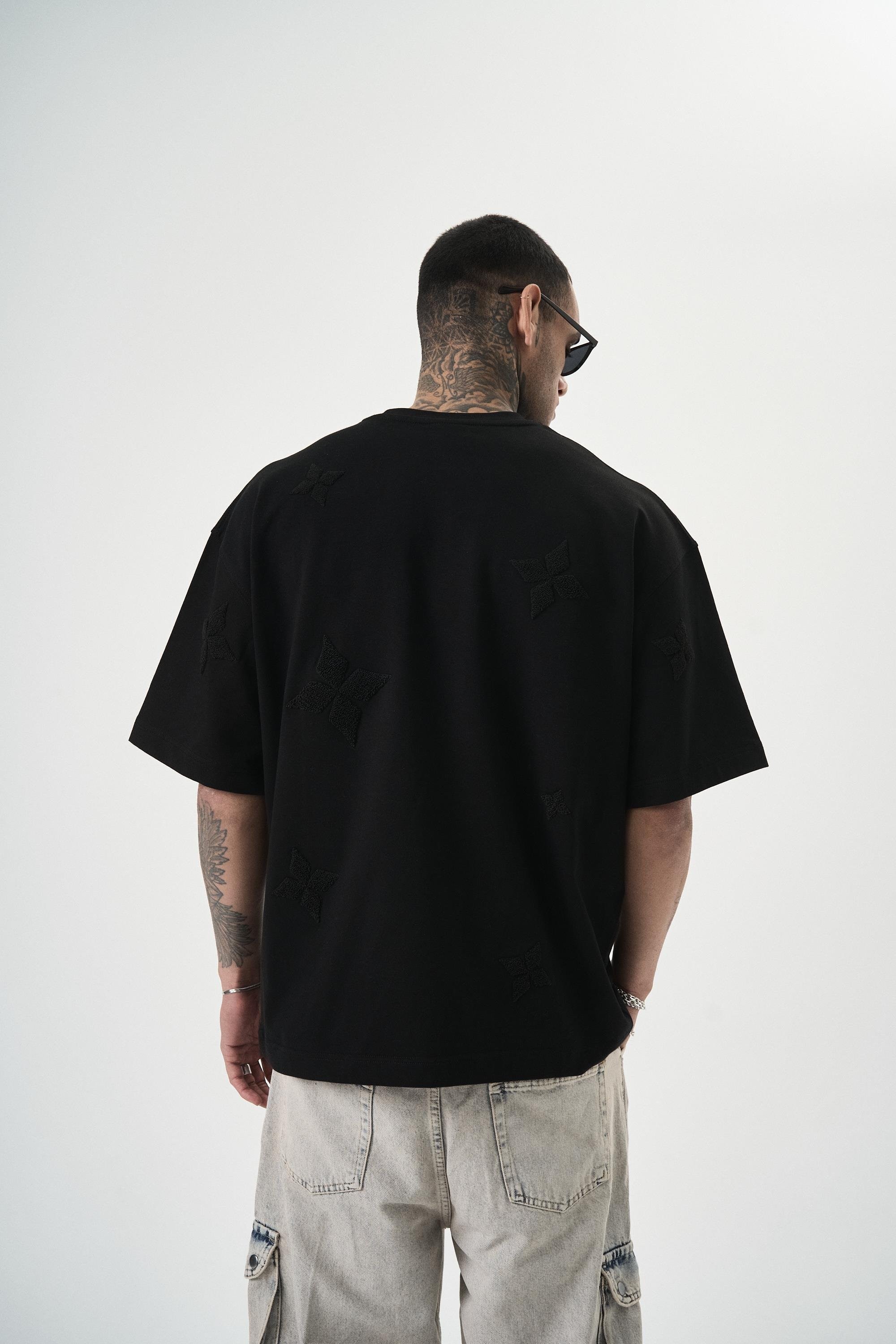 Süzene Nakış Detaylı Oversize T-Shirt
