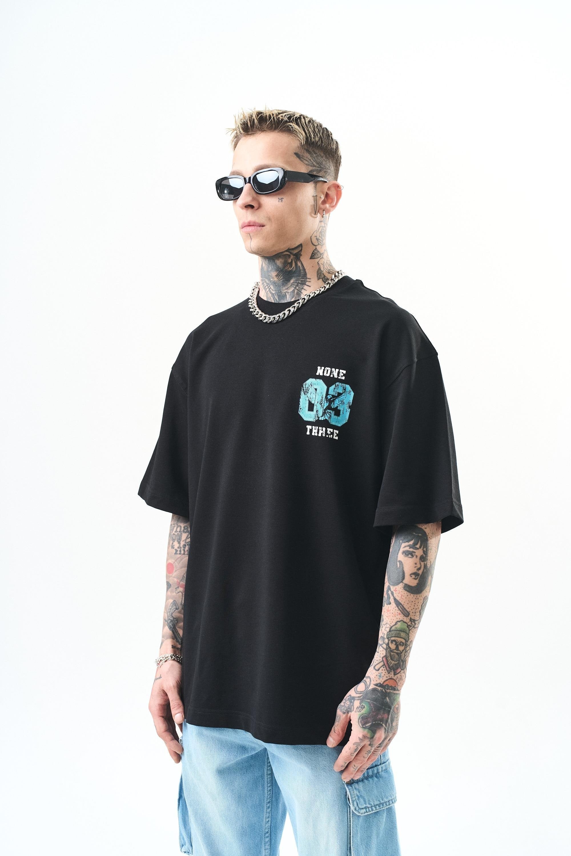 Erkek None Three Baskılı Oversize T-Shirt