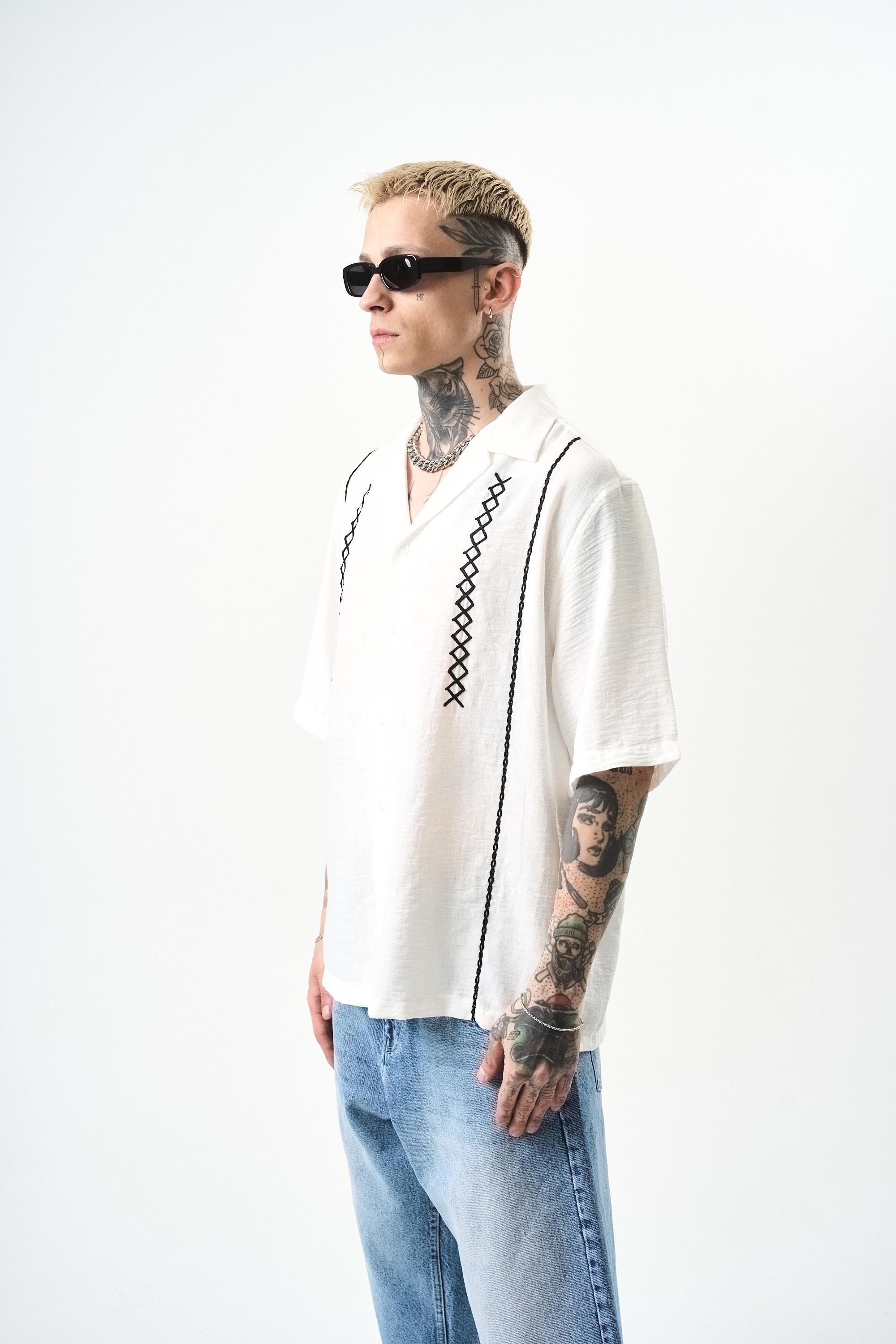 Erkek Zigzag Nakışlı Oversize Keten Gömlek