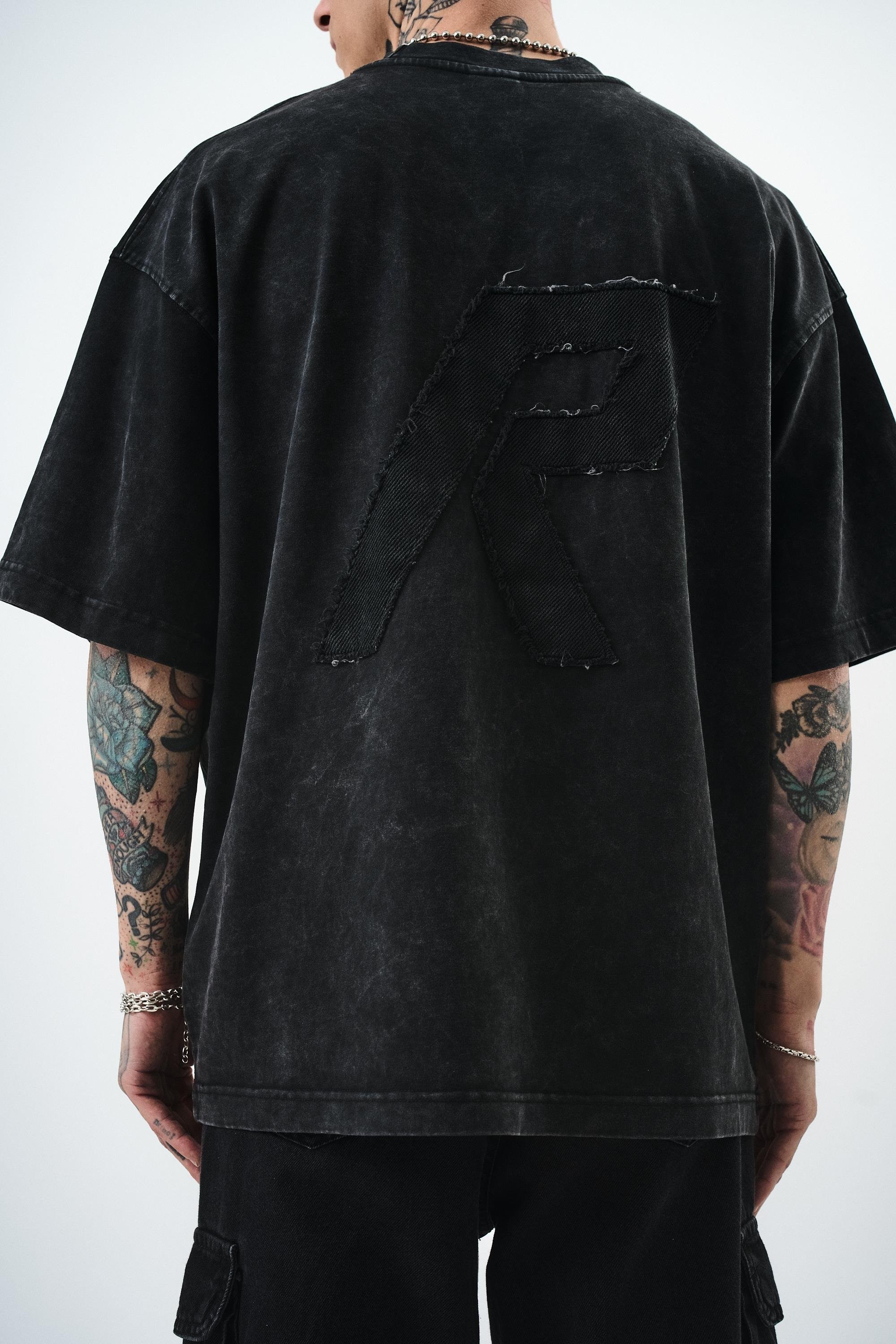 Erkek R Nakışlı Yıkamalı Oversize T-Shirt 