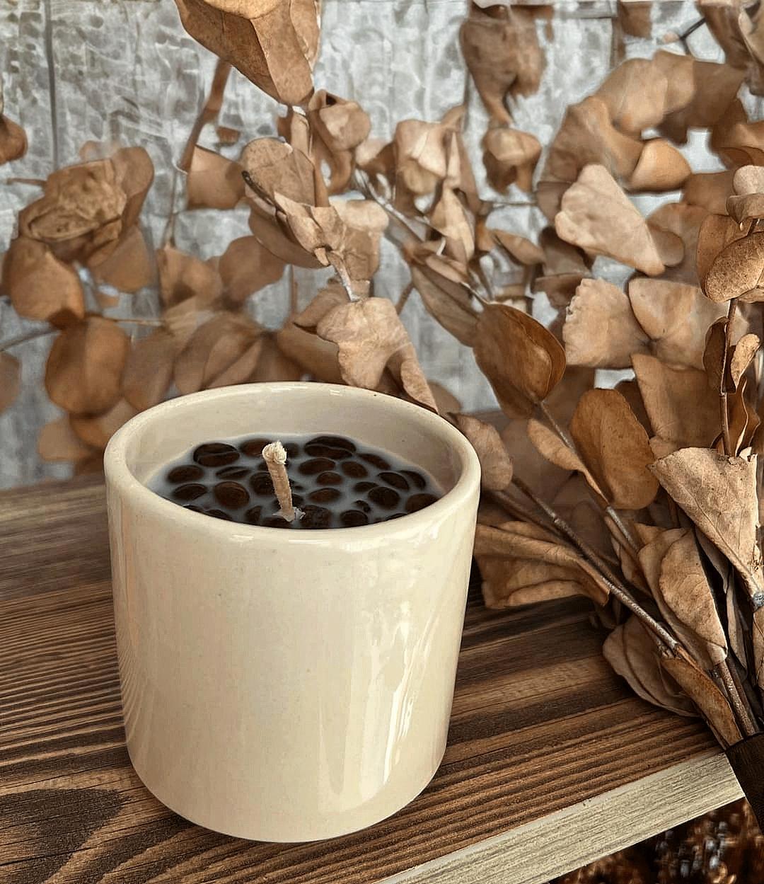 Feminen Essence Soya Wax 140 g — Ylang & Itır ile dişil enerjinin uyanışı