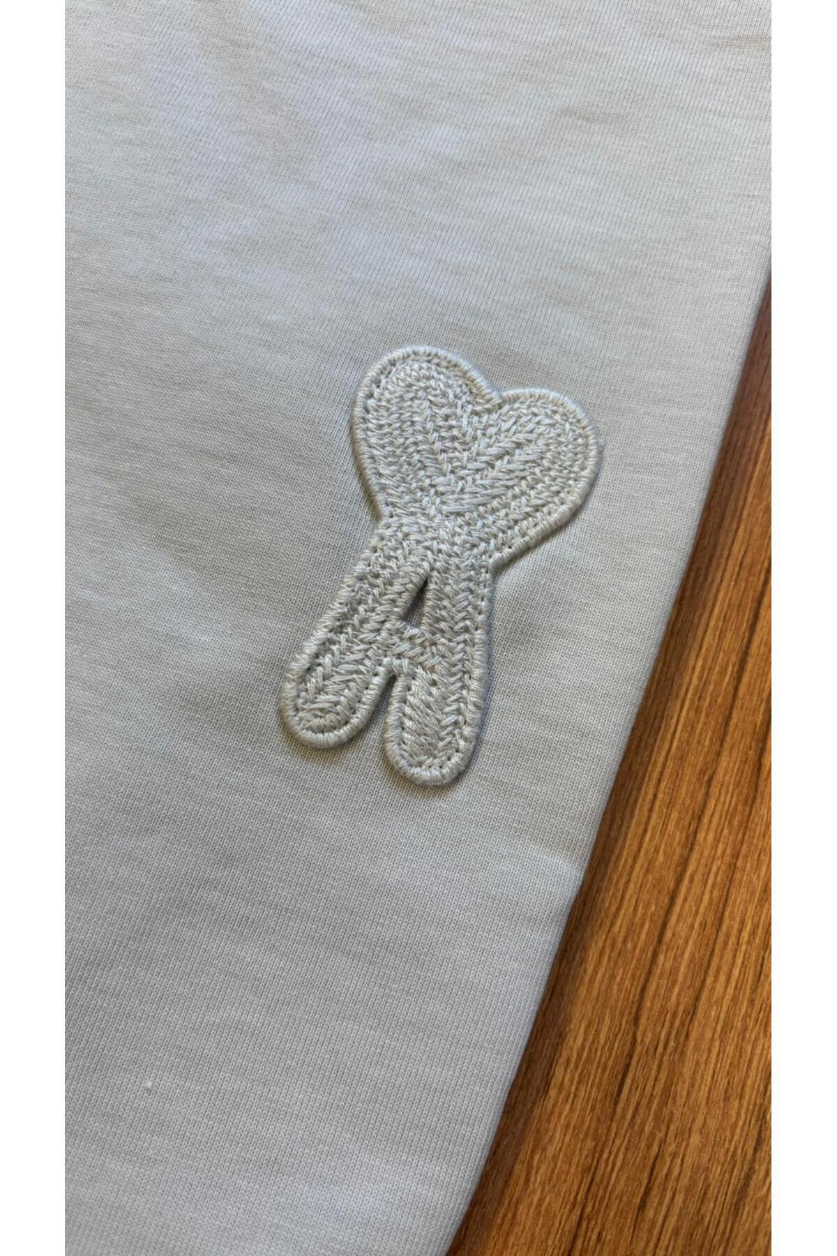 Erkek - Kadın Unisex "A" Özel Nakış Tasarım T-shirt