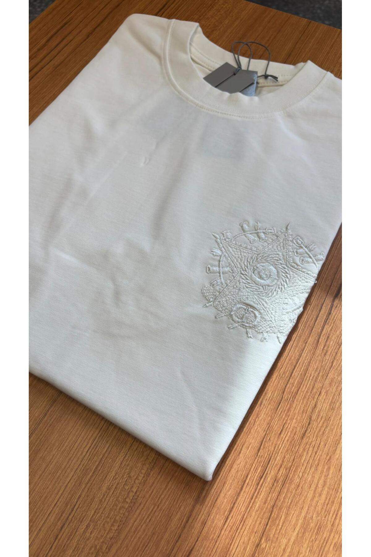 Erkek - Kadın Unisex Özel Nakış Tasarım T-shirt