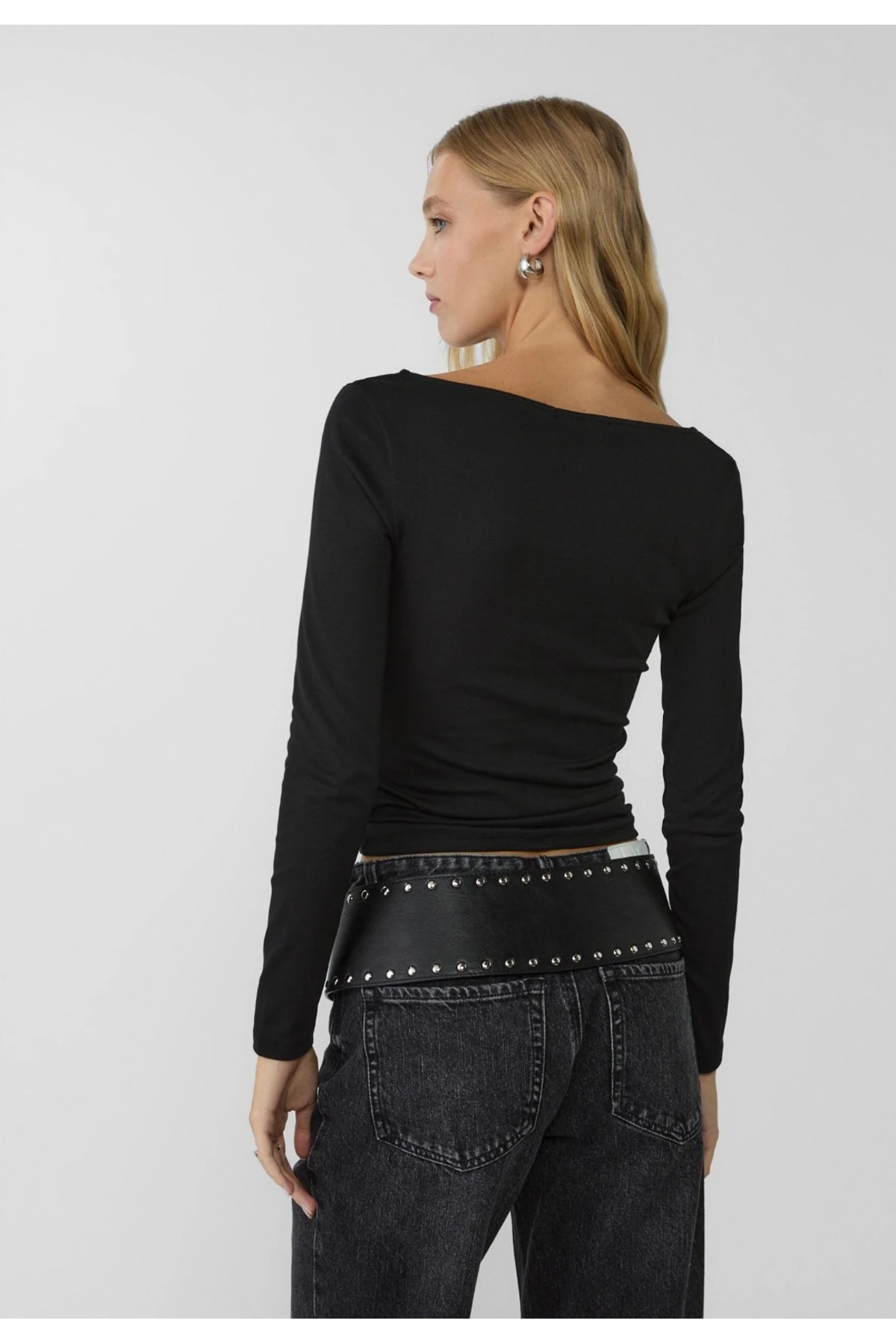 Kadın Uzun Kollu Bluz Bel Büzgülü Kayık Yaka Body