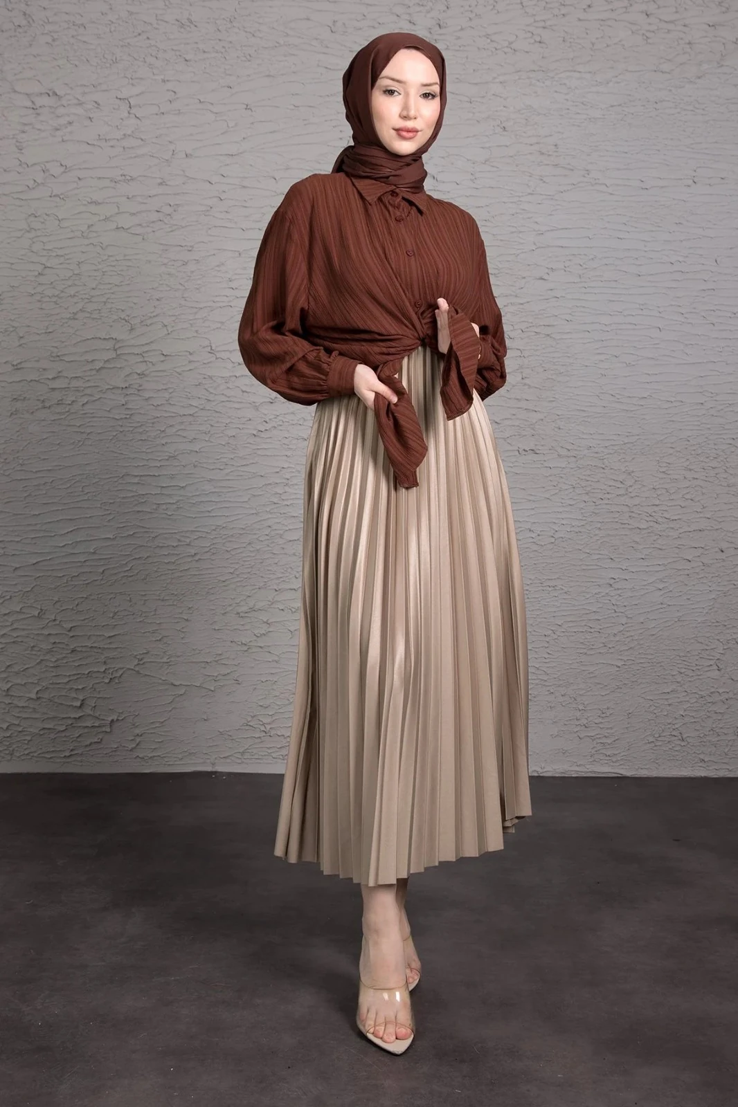 Deri Görünümlü Piliseli Etek 88 cm - Bej