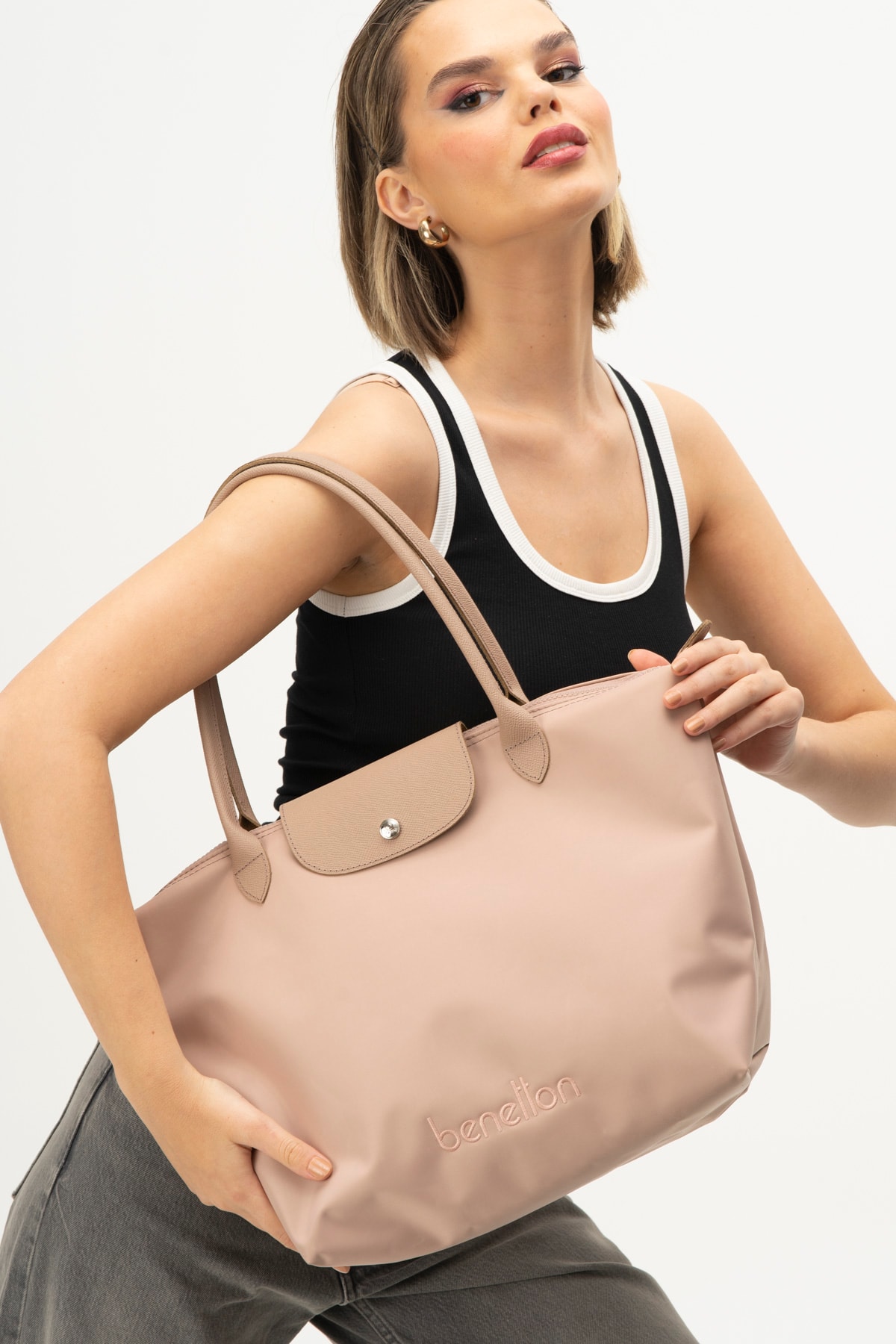 UNITED COLORS OF BENETTON KADIN EL ÇANTASI C.BNT_1355