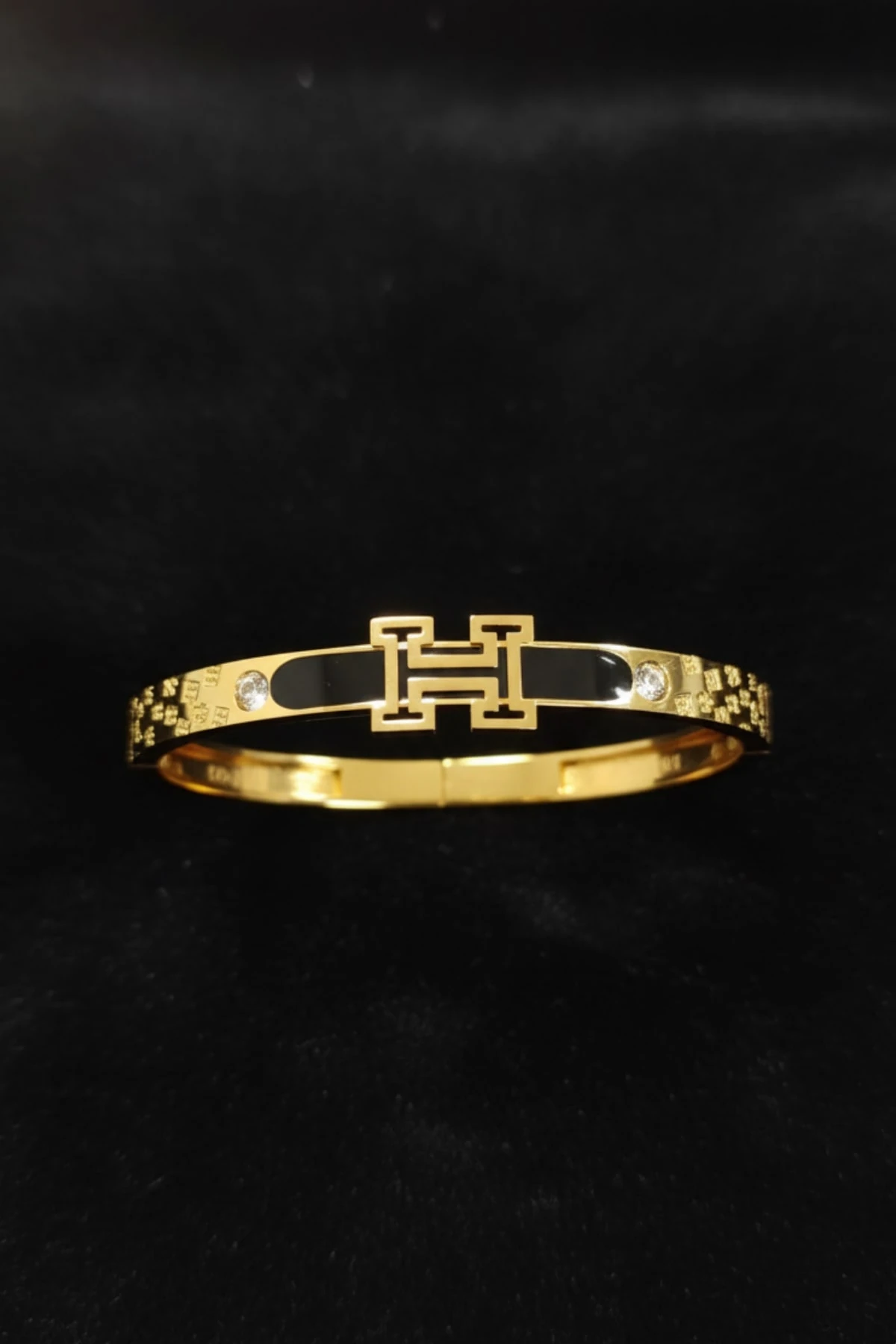 KELEPÇE BİLEKLİK KLPC-BLK