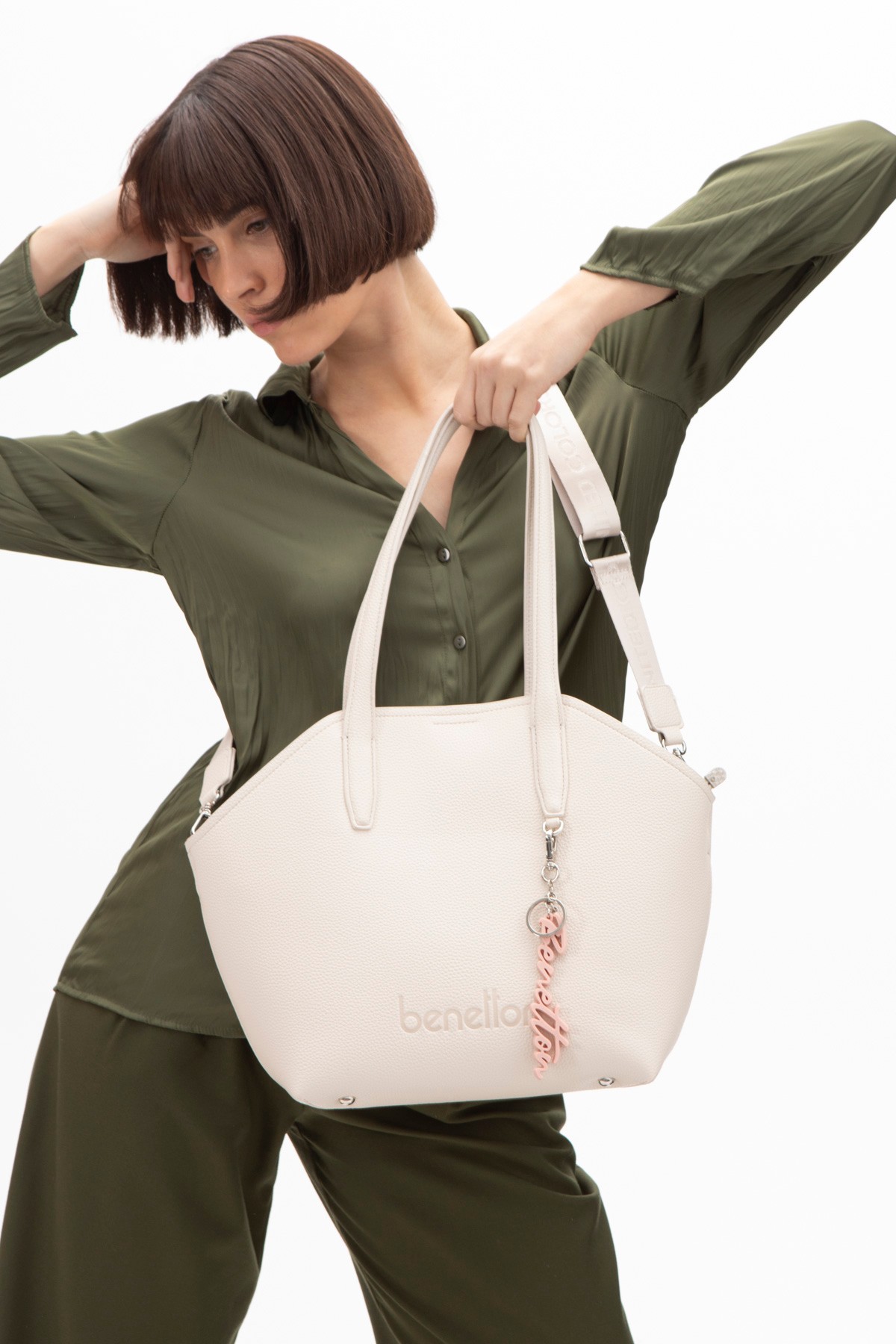 UNITED COLORS OF BENETTON KOL ÇANTASI  BNT_1504