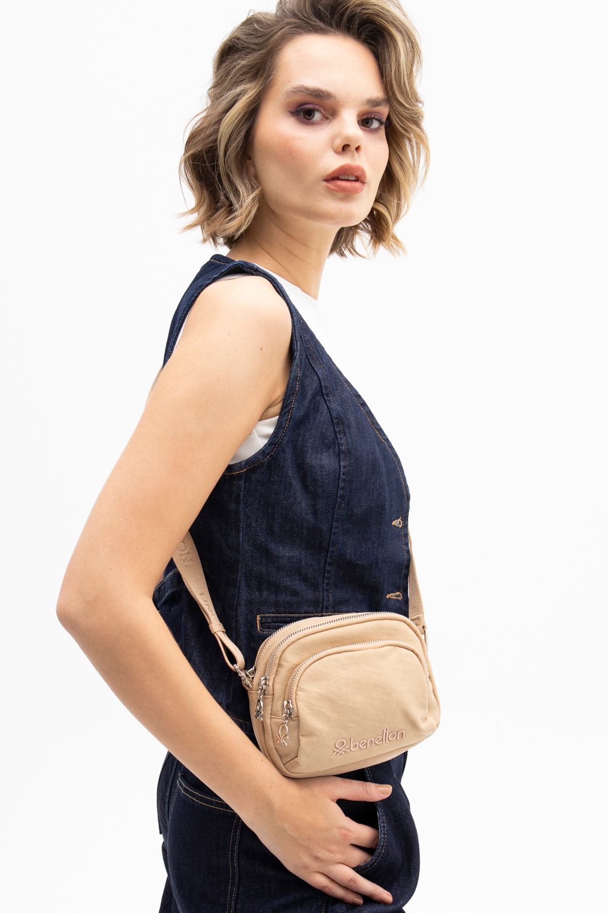 UNITED COLORS OF BENETTON KADIN ÇAPRAZ ÇANTASI C.BNT_1206