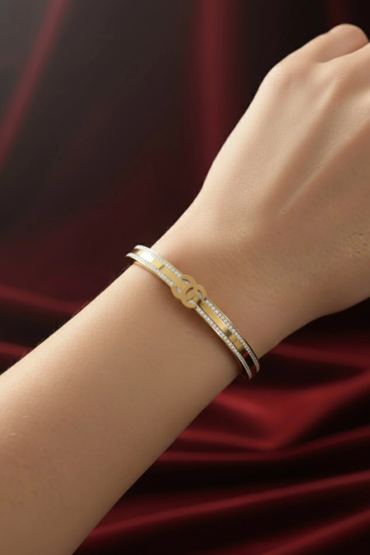 GM KELEPÇE BİLEKLİK GM-KLPC-BLK