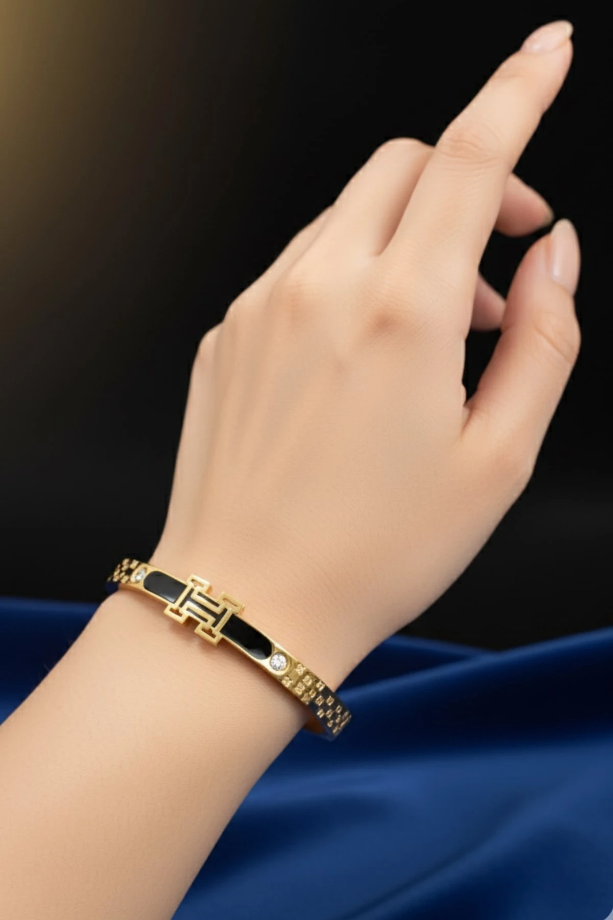 KELEPÇE BİLEKLİK KLPC-BLK