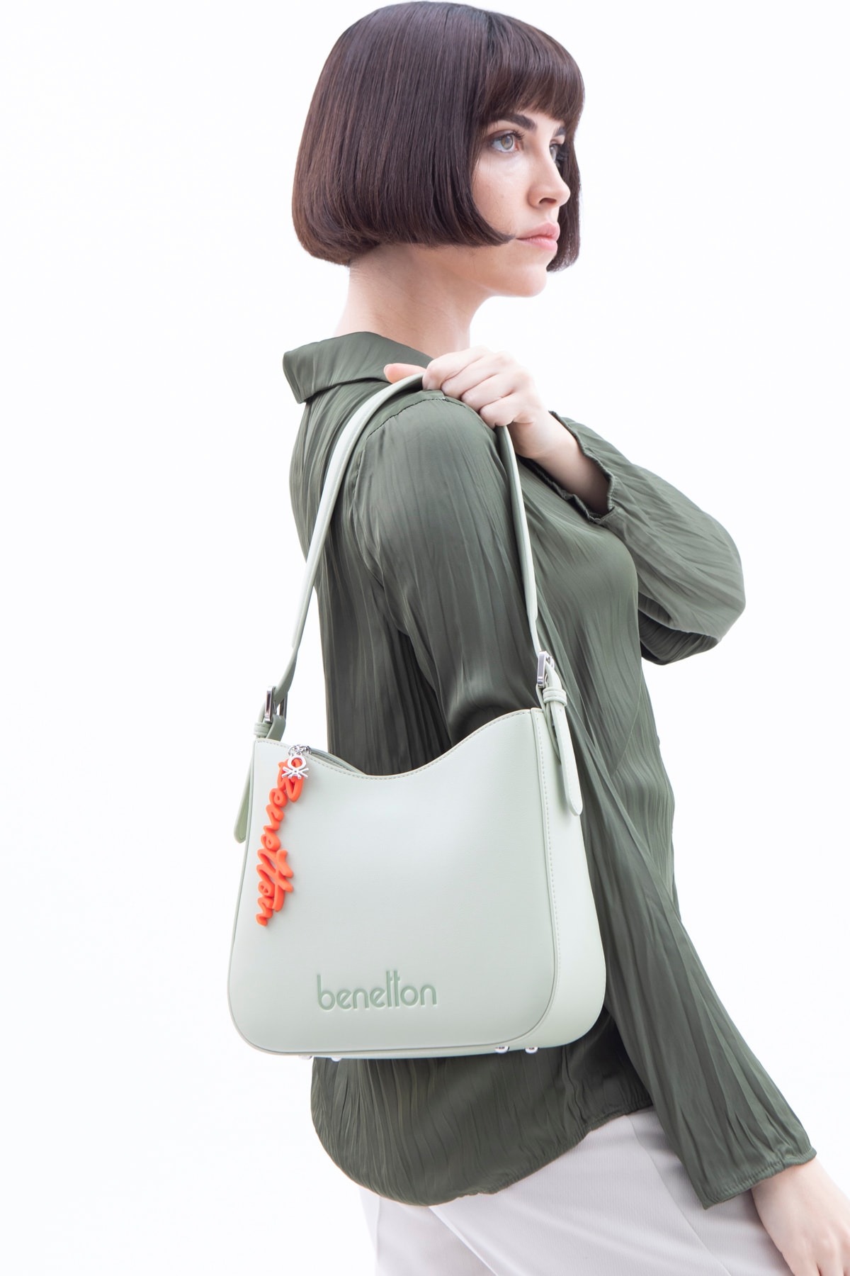 UNITED COLORS OF BENETTON KADIN ÇAPRAZ ÇANTASI BNT_1521