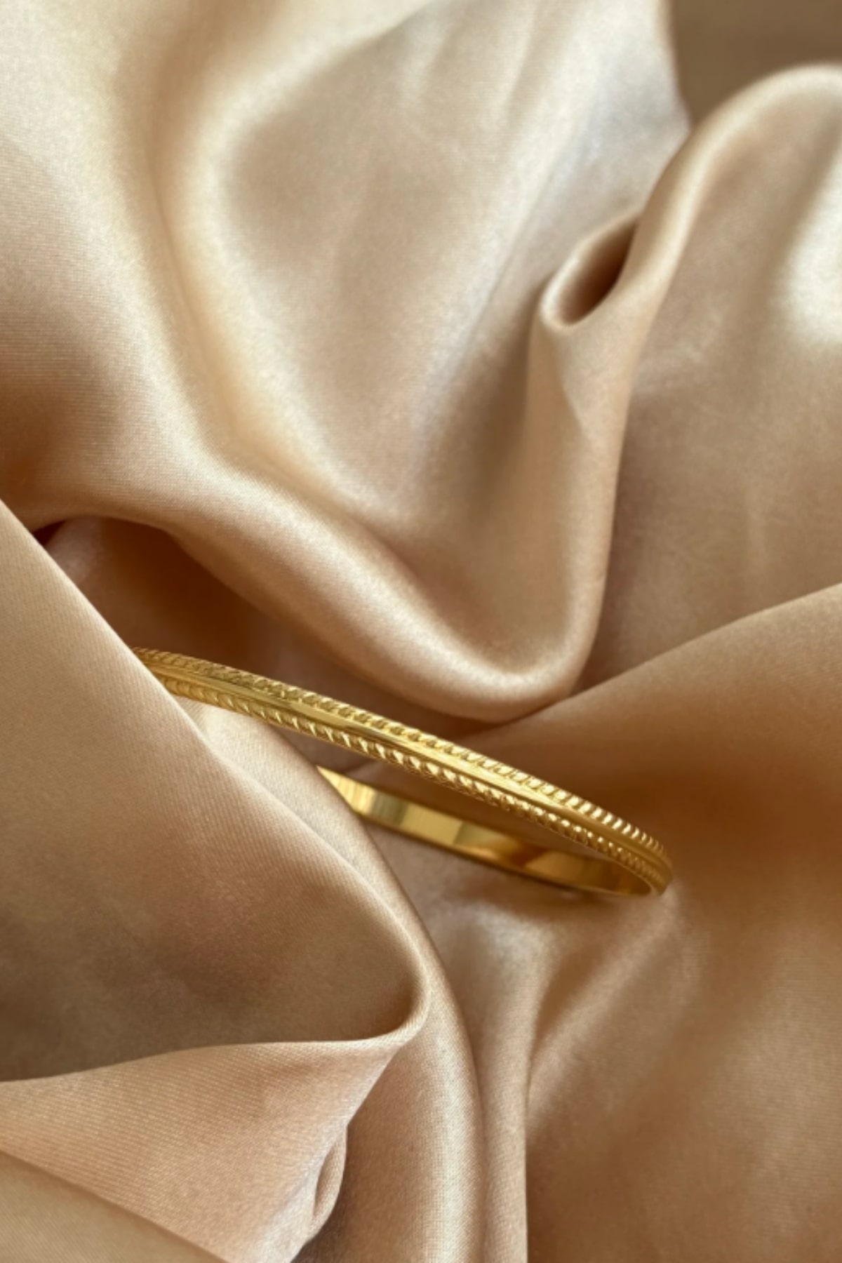 DESENLİ ÇELİK GOLD AJDA BİLEZİK SETİ (3'LÜ) AJDBLZK-03