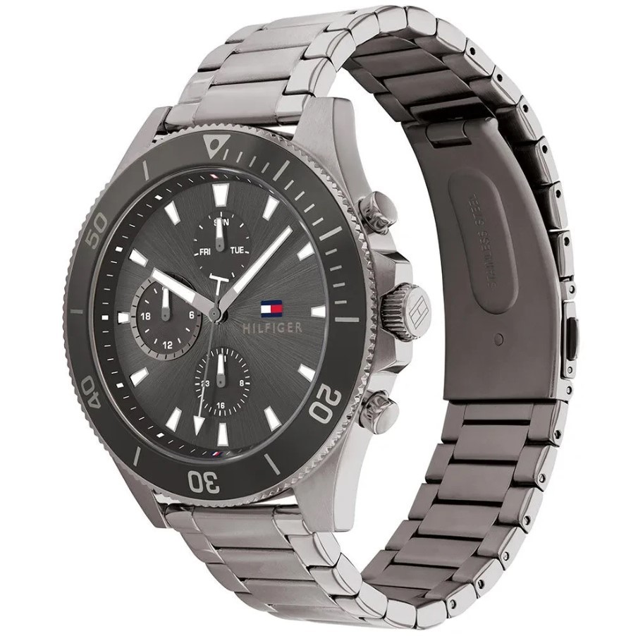 TOMMY HİLFİGER ERKEK KOL SAATİ TH1791918