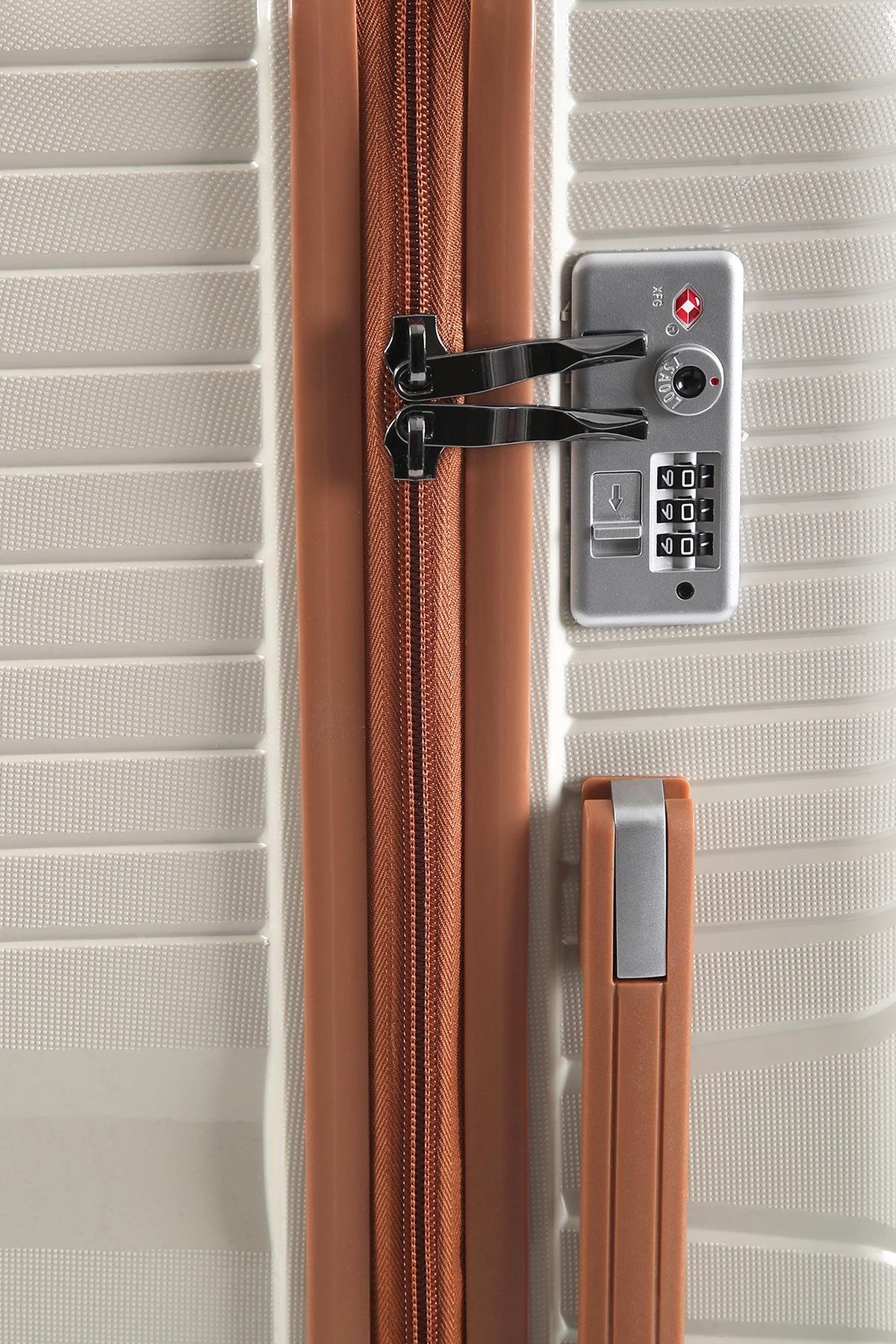 ÇÇS Polipropilen Orta Boy Valiz  CCS5239-2