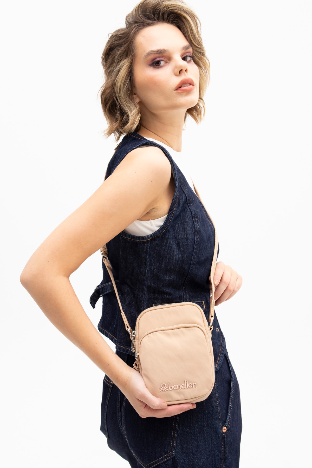 UNITED COLORS OF BENETTON KADIN ÇAPRAZ ÇANTASI C.BNT_1252