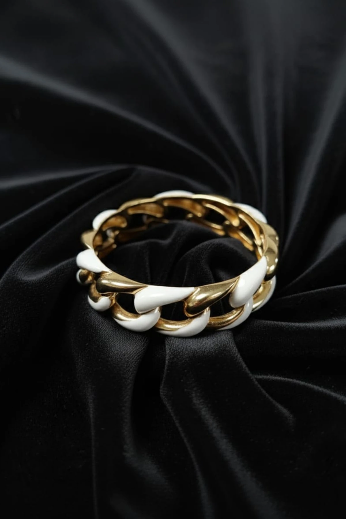 MİNELİ BEYAZ KELEPÇE MNL-KLP-01