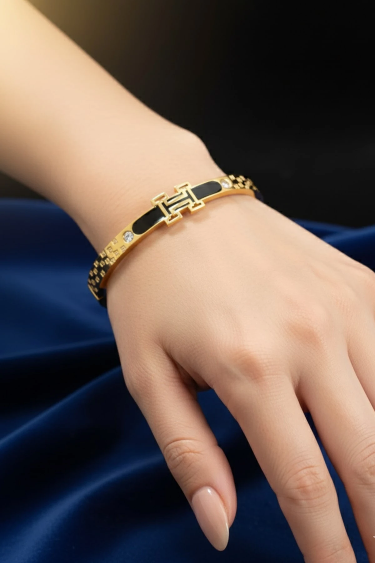 KELEPÇE BİLEKLİK KLPC-BLK