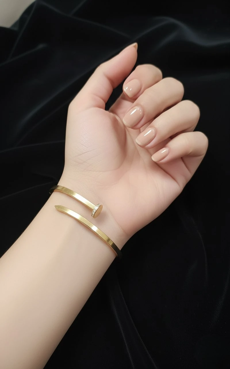 ÇELİK TAŞLI ÇİVİLİ KELEPÇE BİLEKLİK CVL-BLK-LZ-GLD