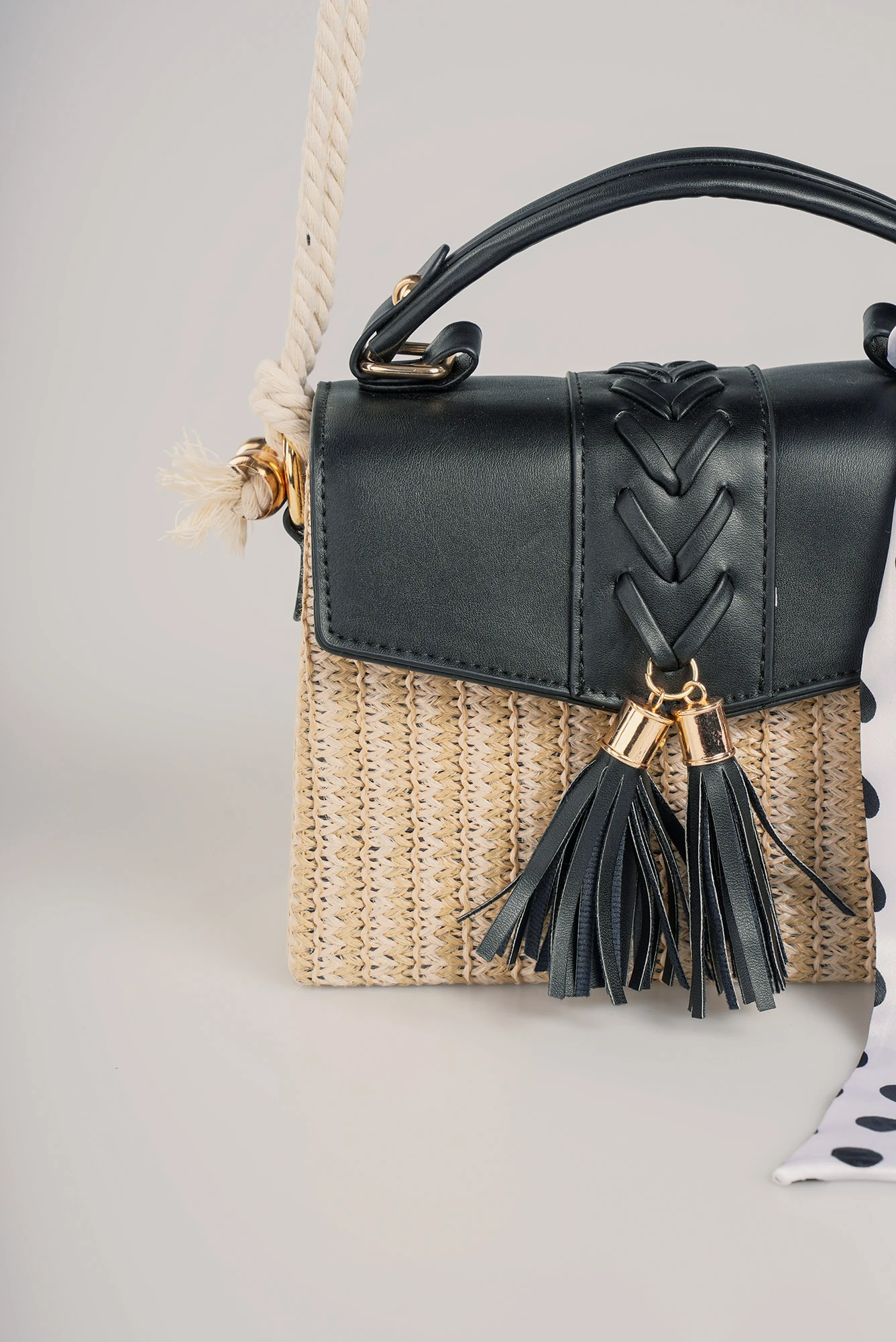 ÇÇS KADIN OMUZ ÇANTASI CCS17900