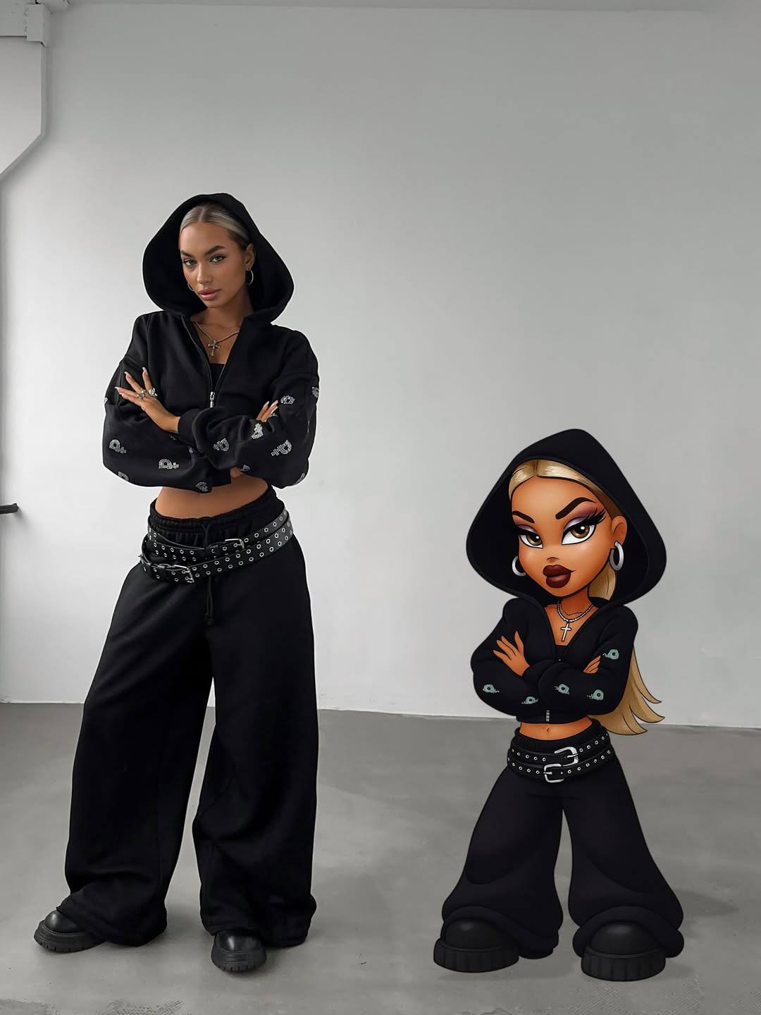 TAŞ BASKILI EŞOFMAN - SİYAH