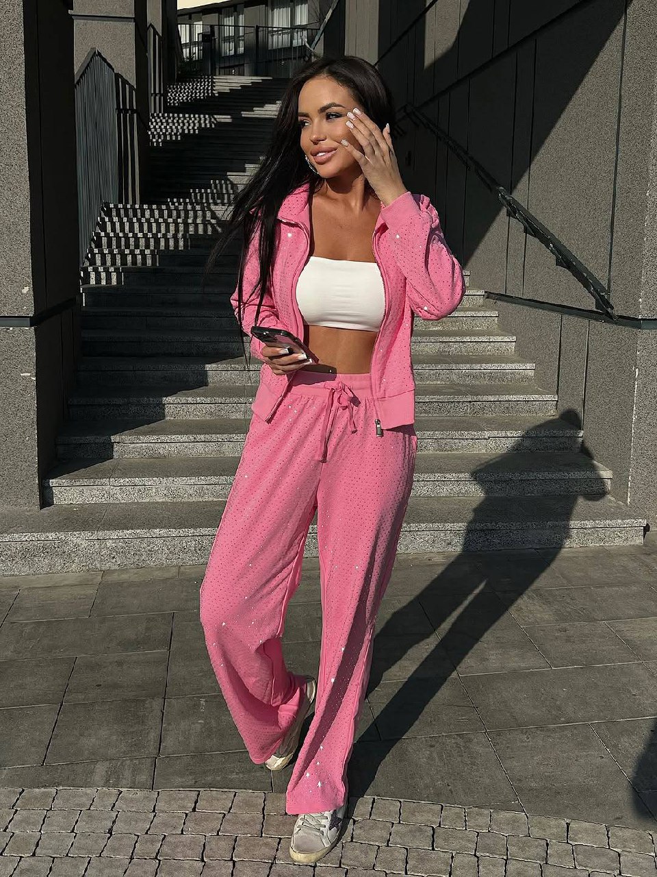 TAŞLI EŞOFMAN TAKIM