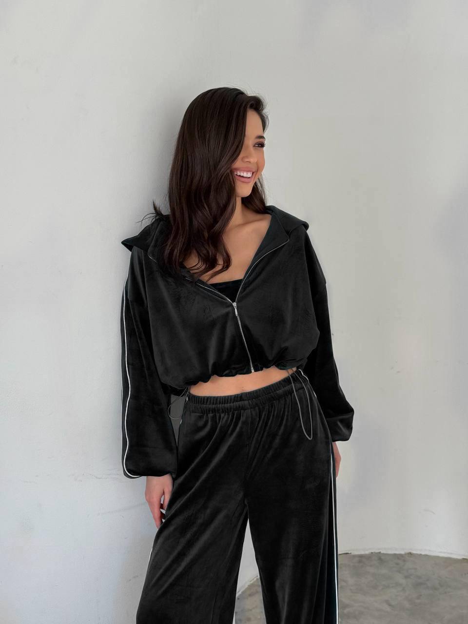 3'LÜ KADİFE EŞOFMAN TAKIM