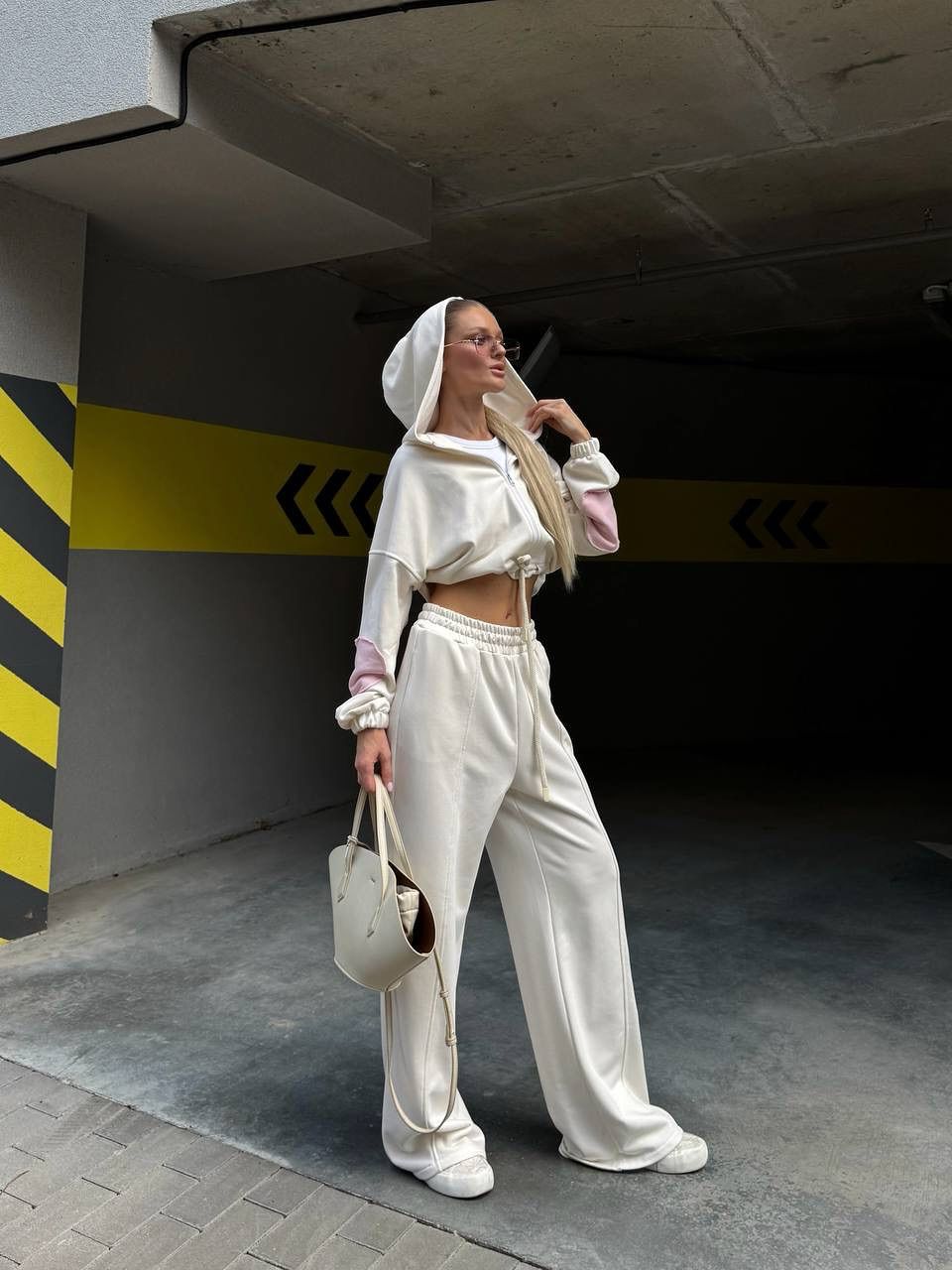 ÜÇ  İPLİK EŞOFMAN TAKIM - BEJ